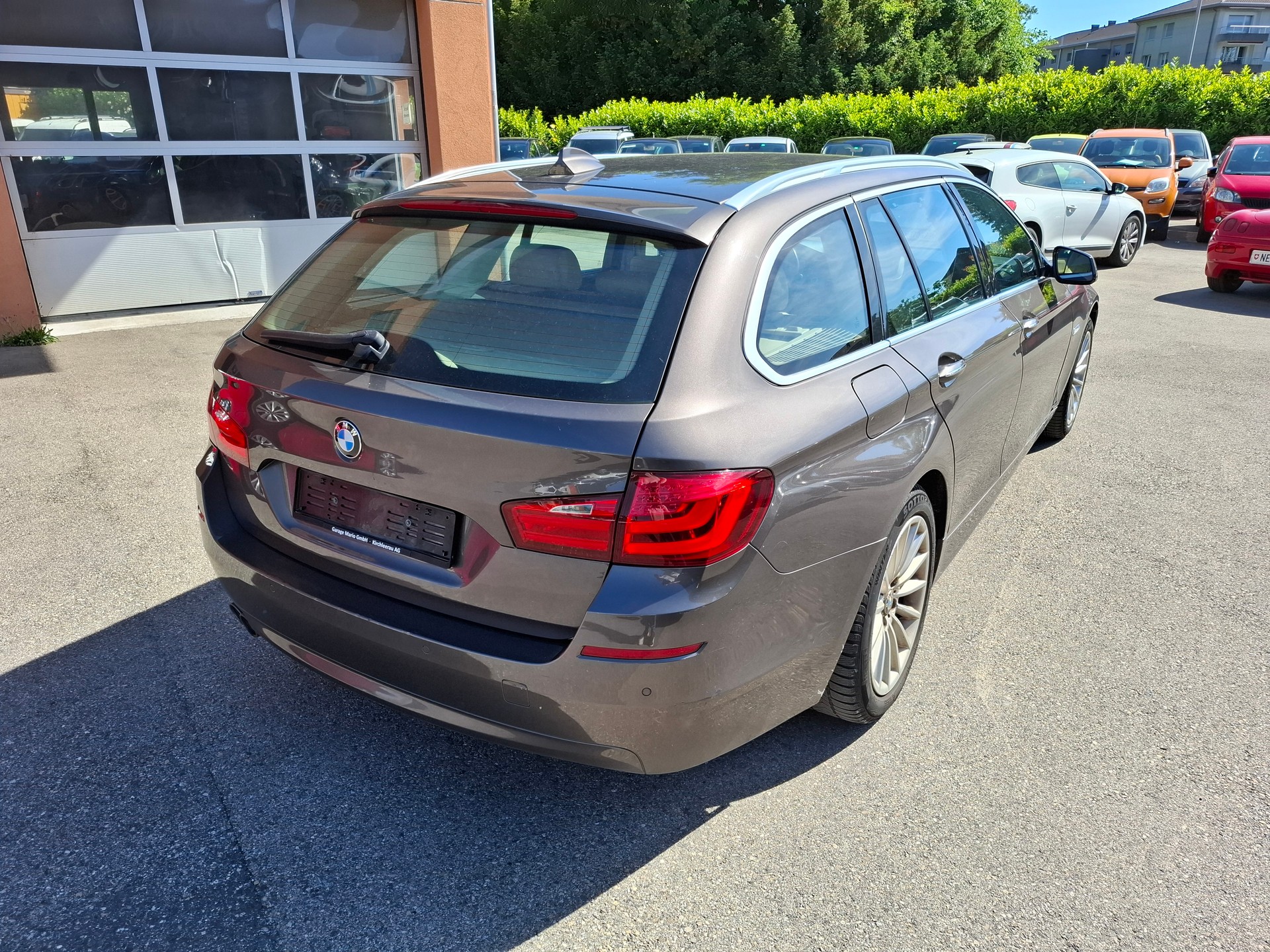BMW 530d xDrive Touring Steptronic-image-1