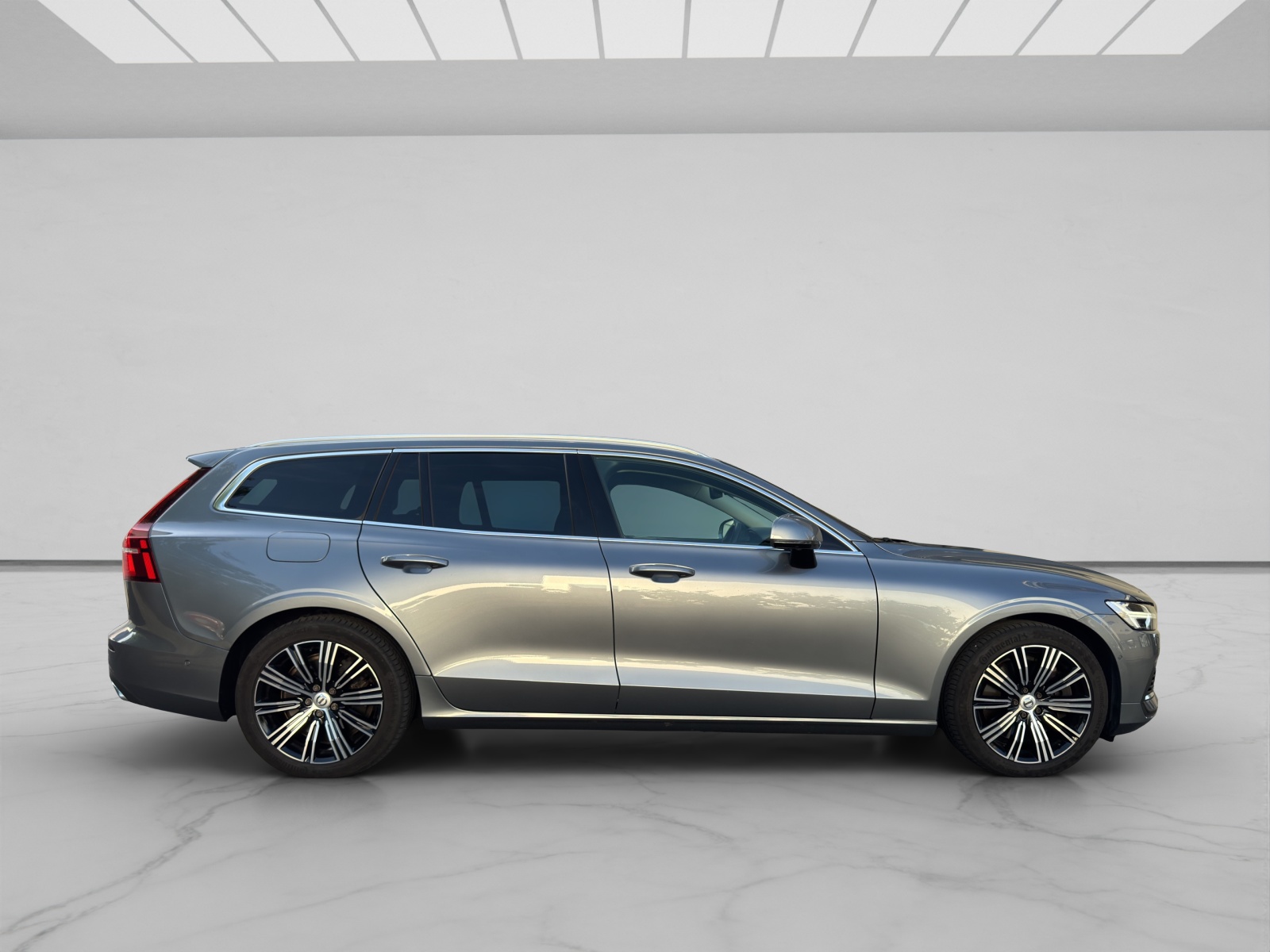VOLVO V60 T6 eAWD Twin Engine Inscription Geartronic-image-6