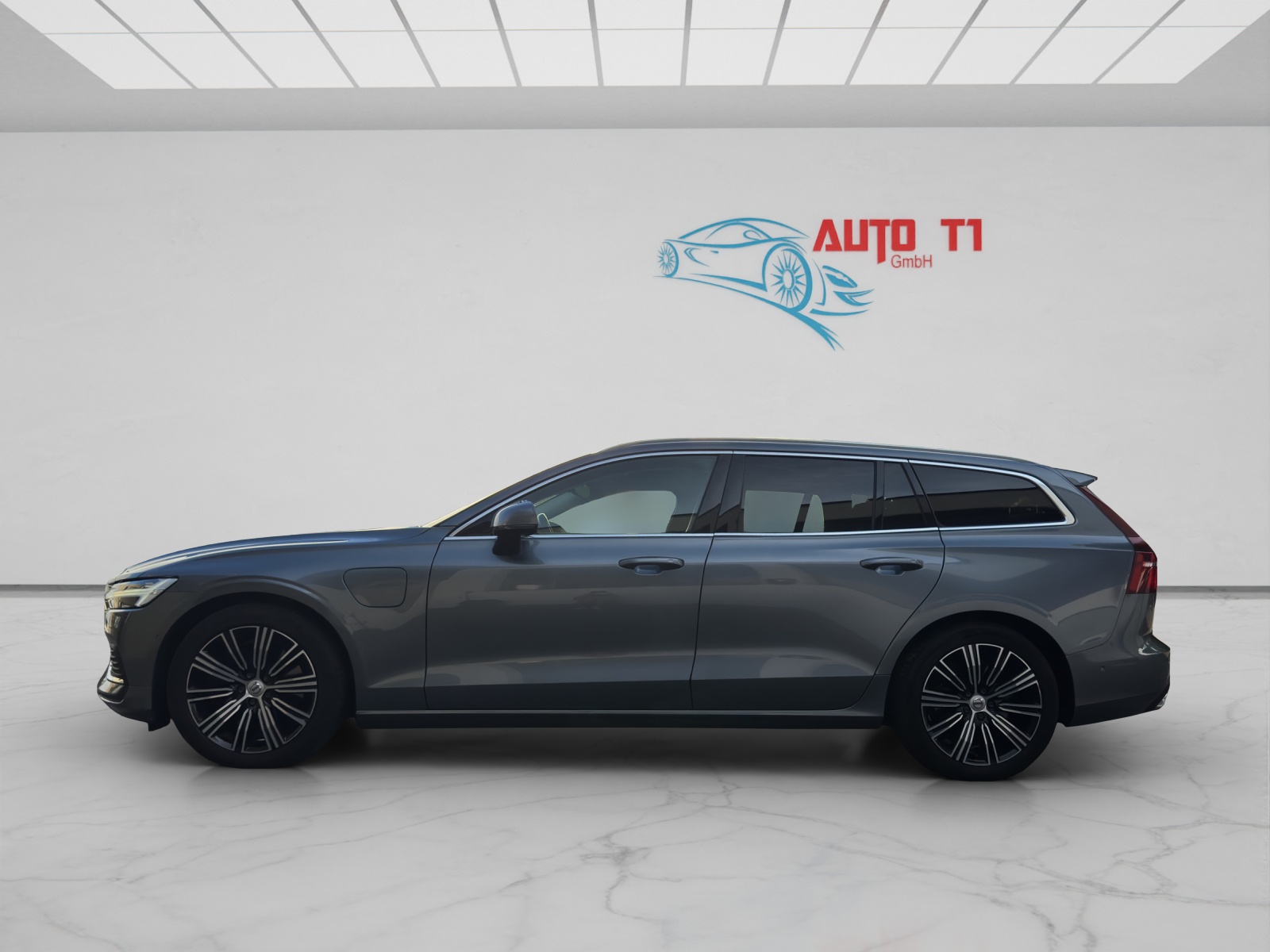 VOLVO V60 T6 eAWD Twin Engine Inscription Geartronic-image-2