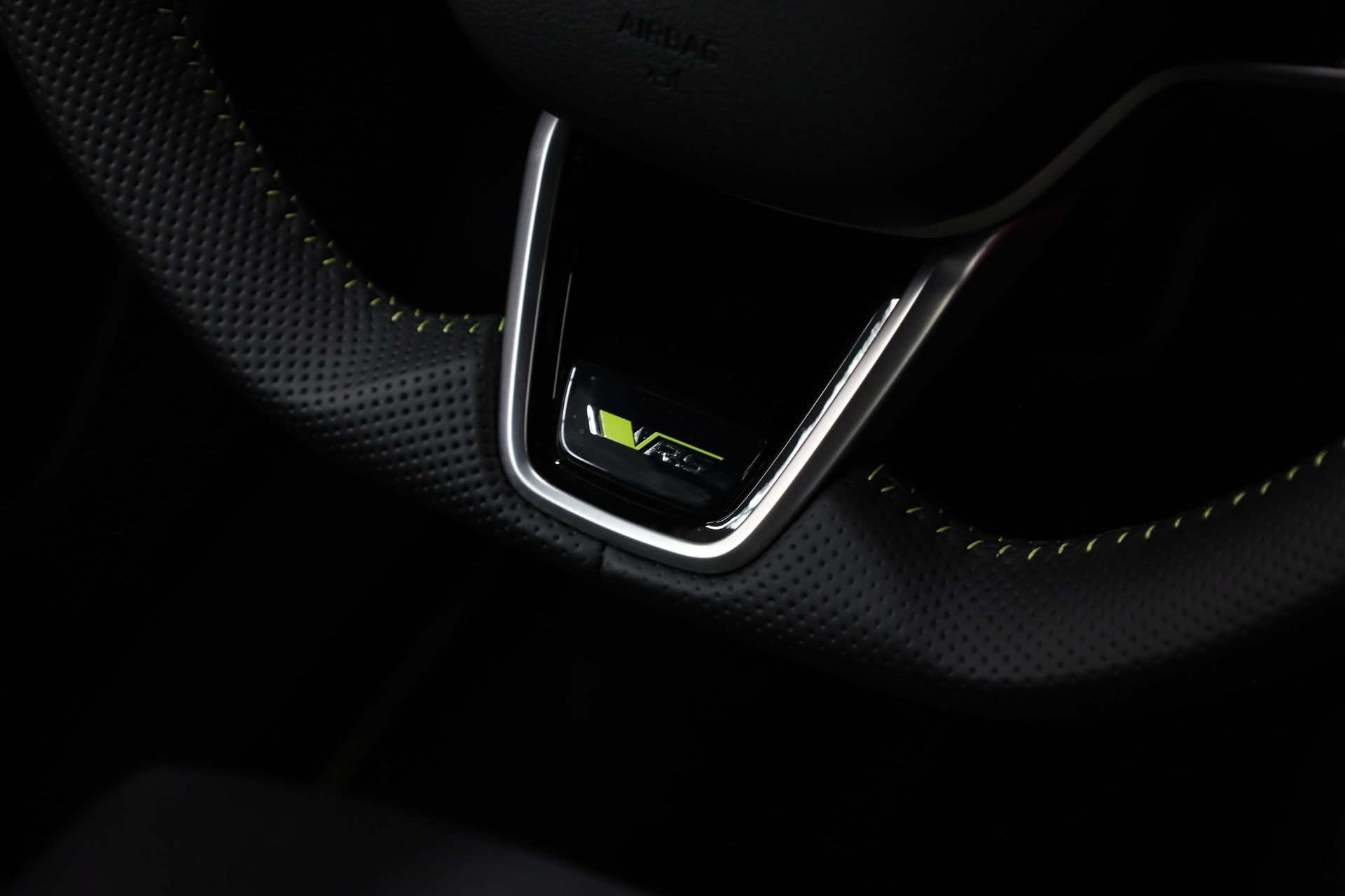 SKODA Elroq RS 4x4-image-23