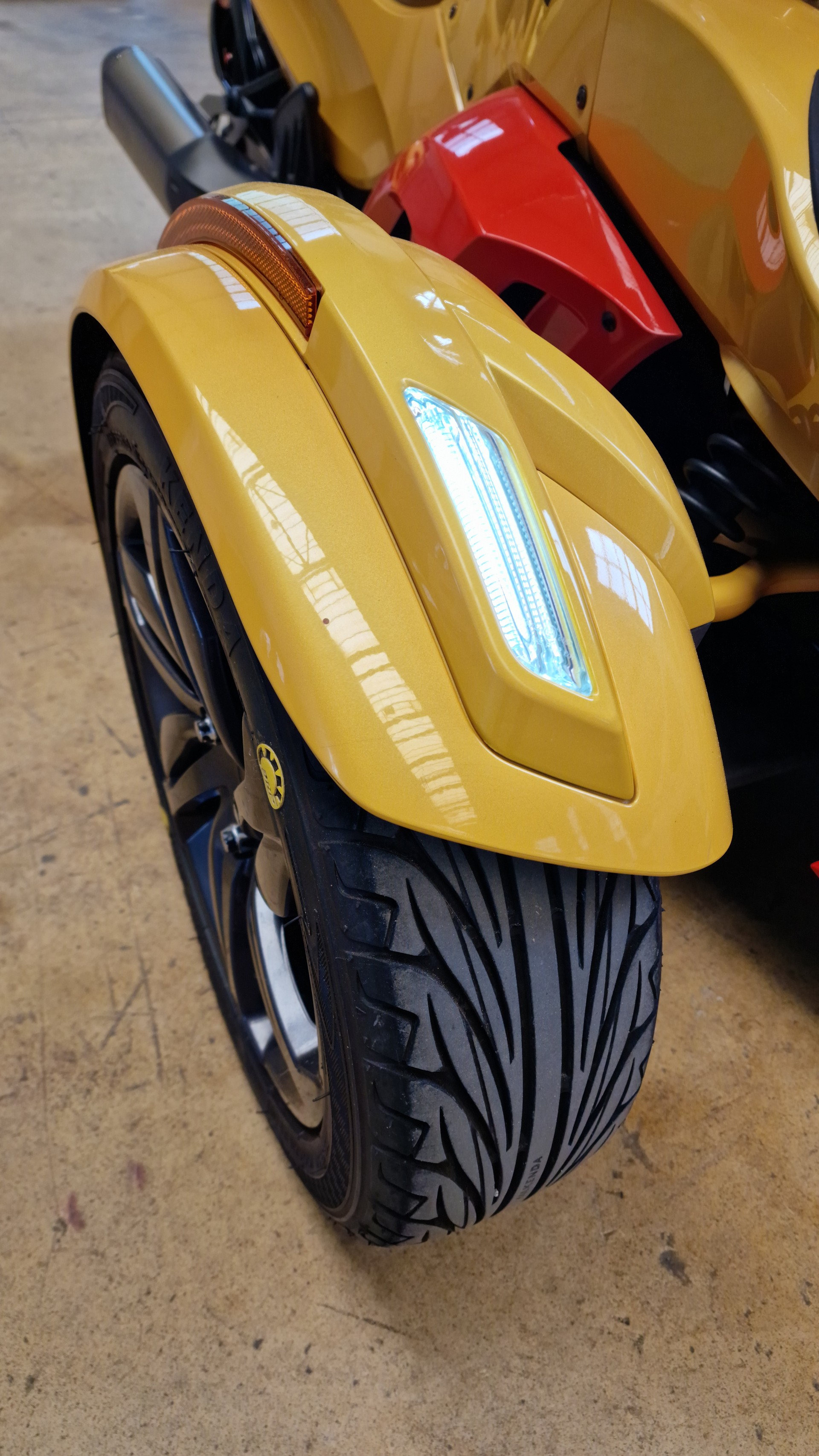 CAN-AM Spyder RT-S SE5-image-8