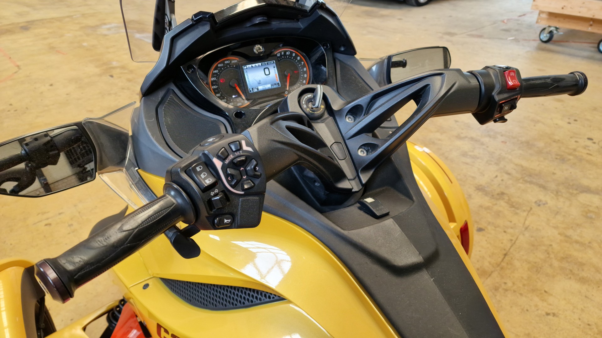 CAN-AM Spyder RT-S SE5-image-5