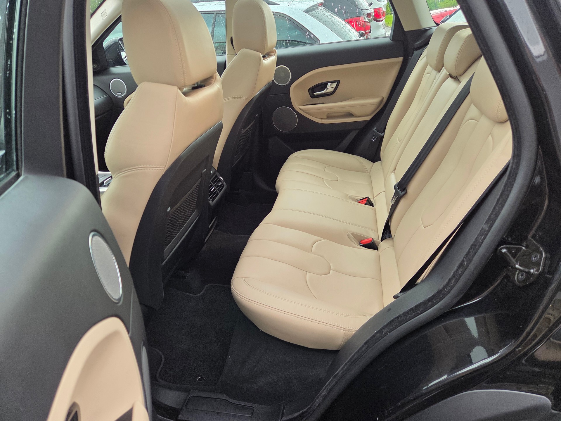 LAND ROVER Range Rover Evoque 2.2 SD4 Prestige AT9-image-13
