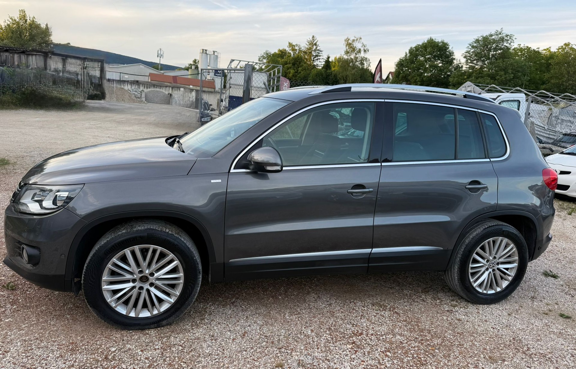 VW Tiguan 2.0 TSI Cup 4Motion-image-5