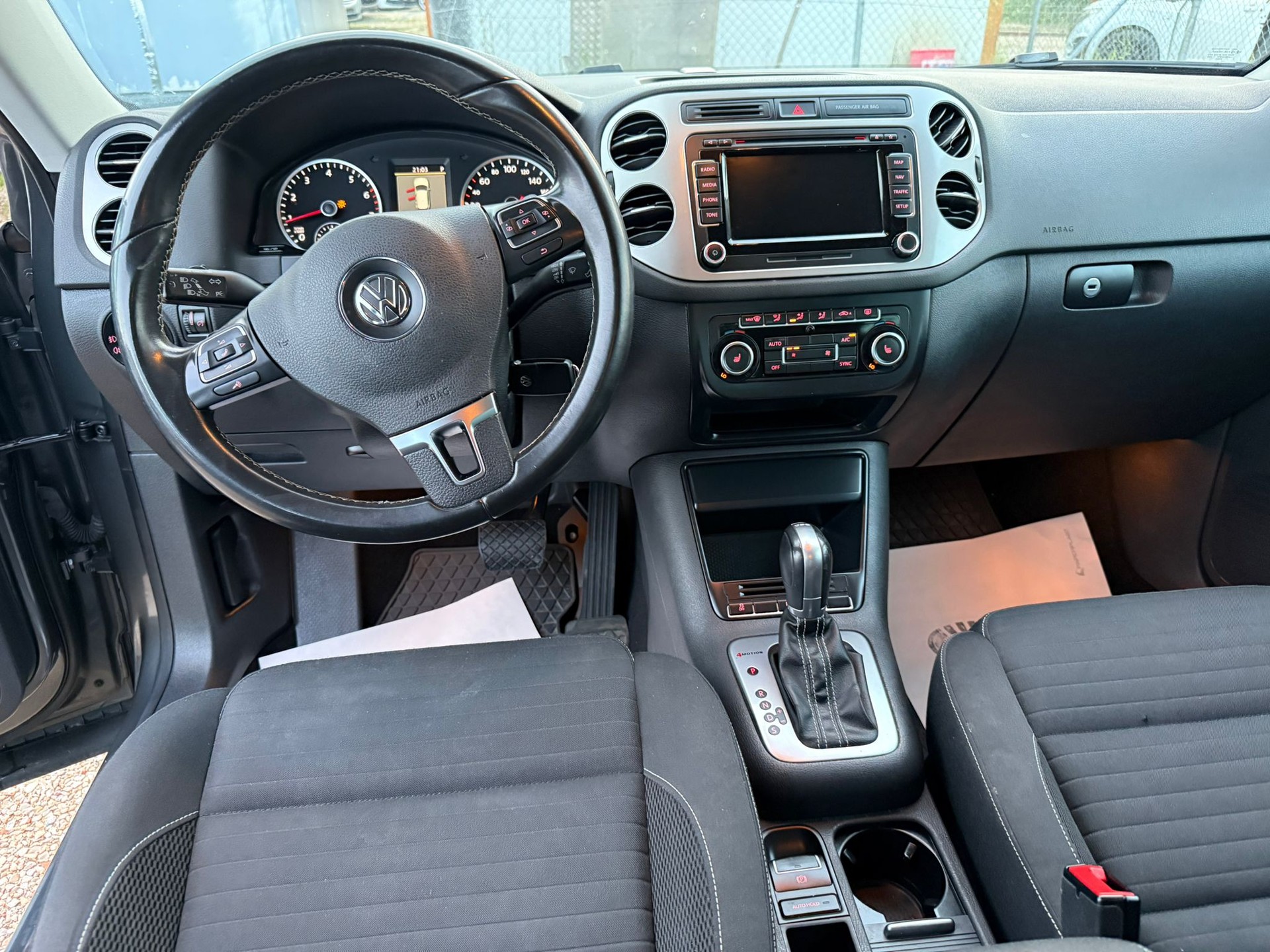 VW Tiguan 2.0 TSI Cup 4Motion-image-10