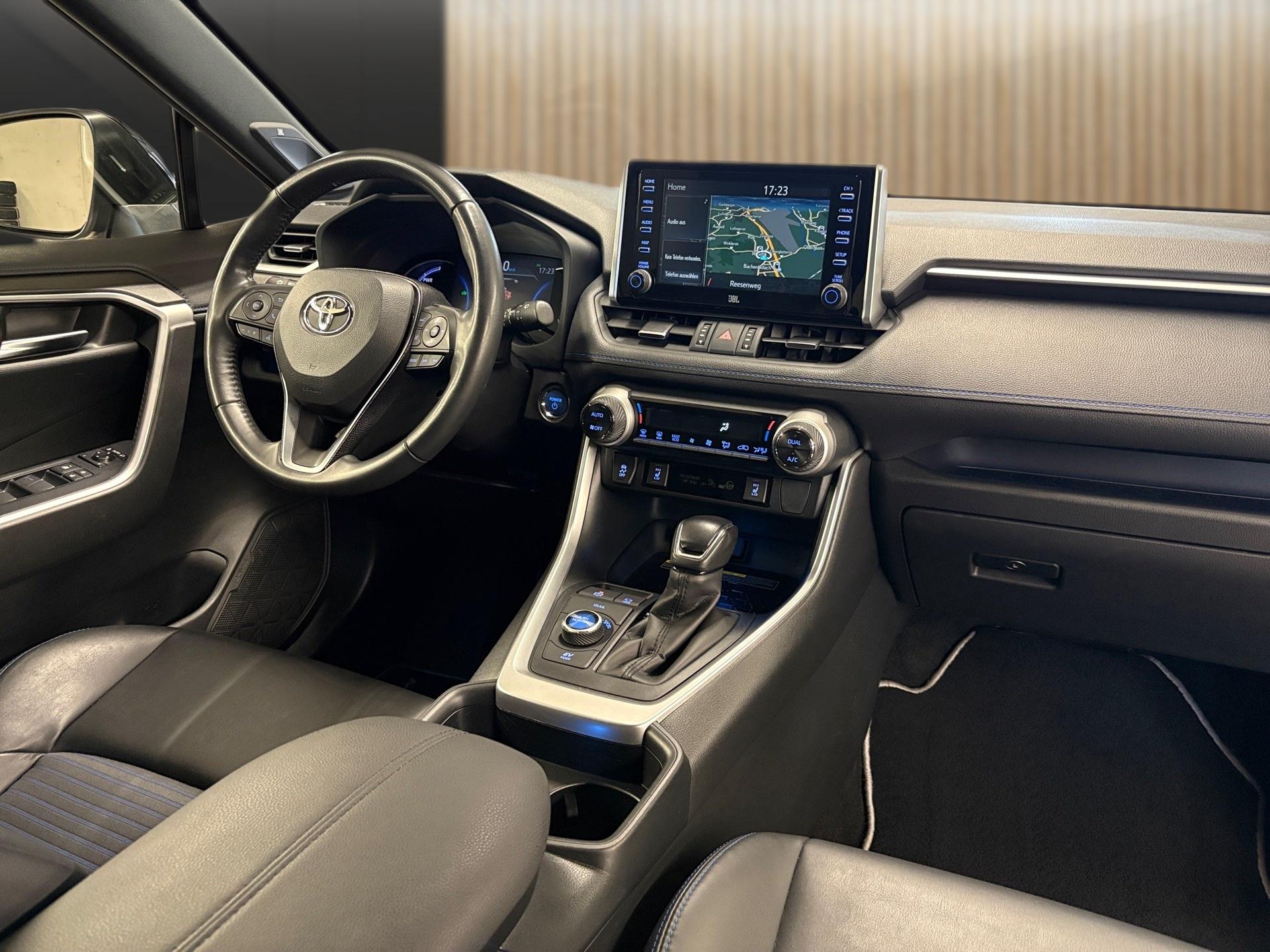 TOYOTA RAV4 2.5 HEV Style-image-14