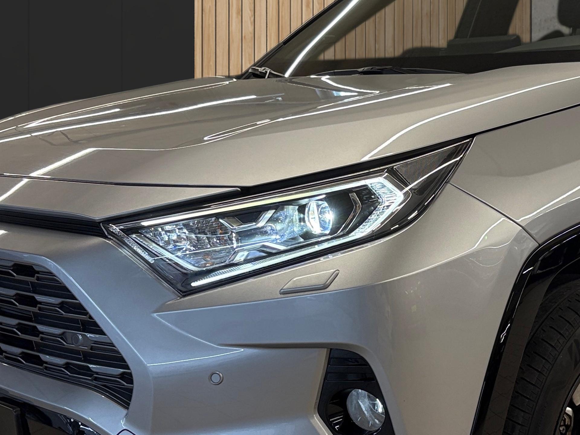 TOYOTA RAV4 2.5 HEV Style-image-8