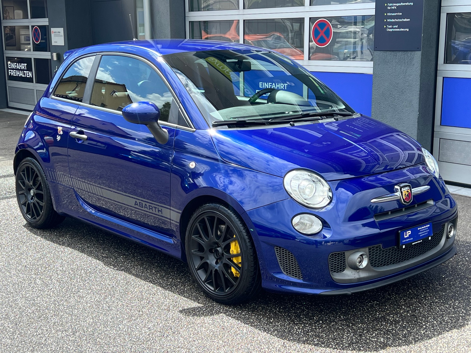 FIAT 595 Abarth 1.4 T-Jet 180 Competizione-showroom-element-2