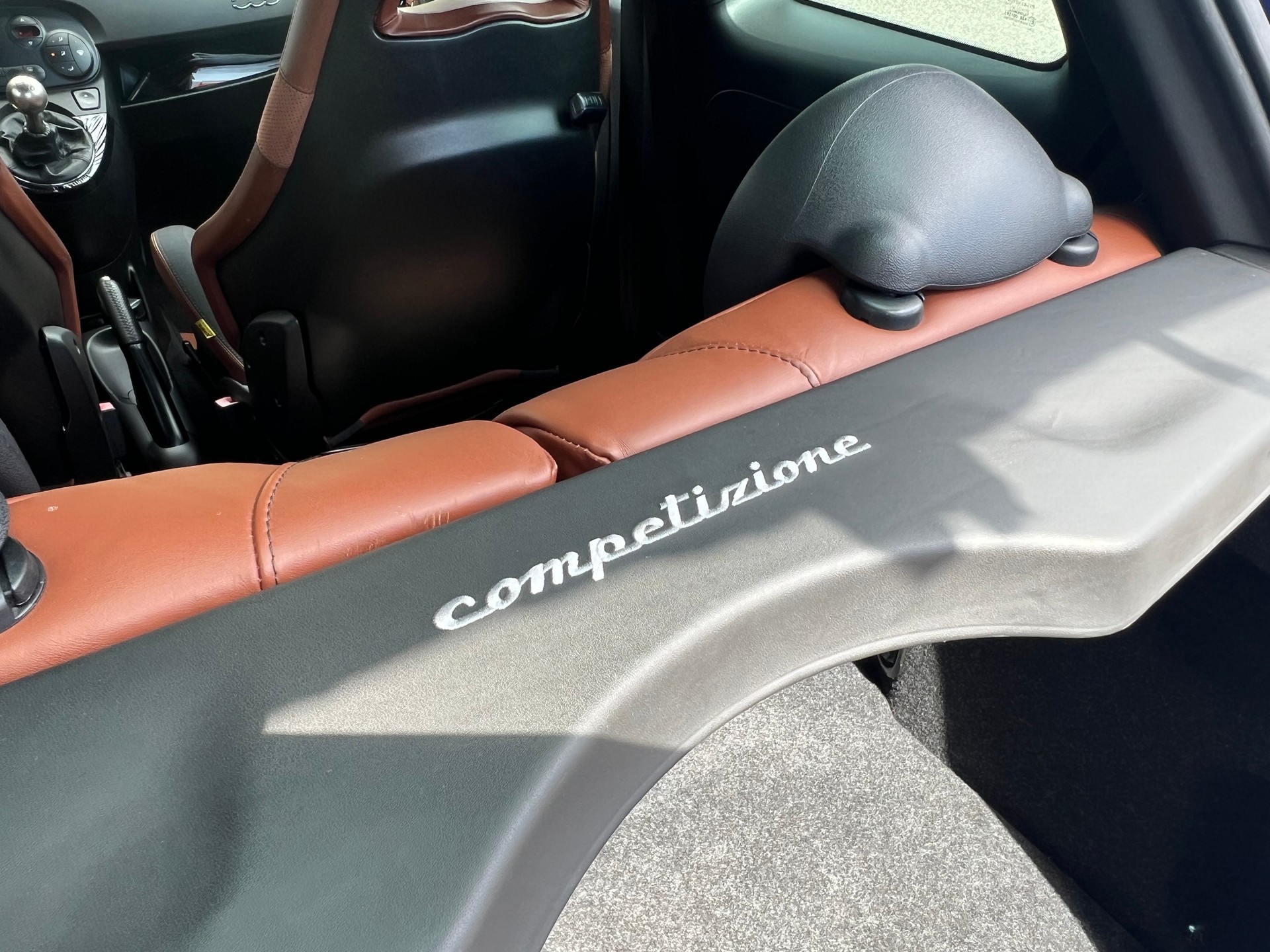 FIAT 595 Abarth 1.4 T-Jet 180 Competizione-image-11