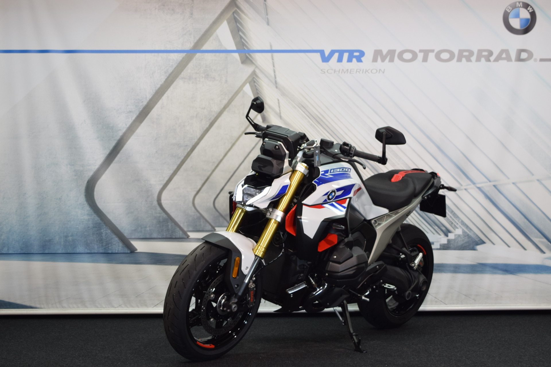 BMW R 1300 R Performance Gratis Service 3 Jahre / 30'000KM-image-5