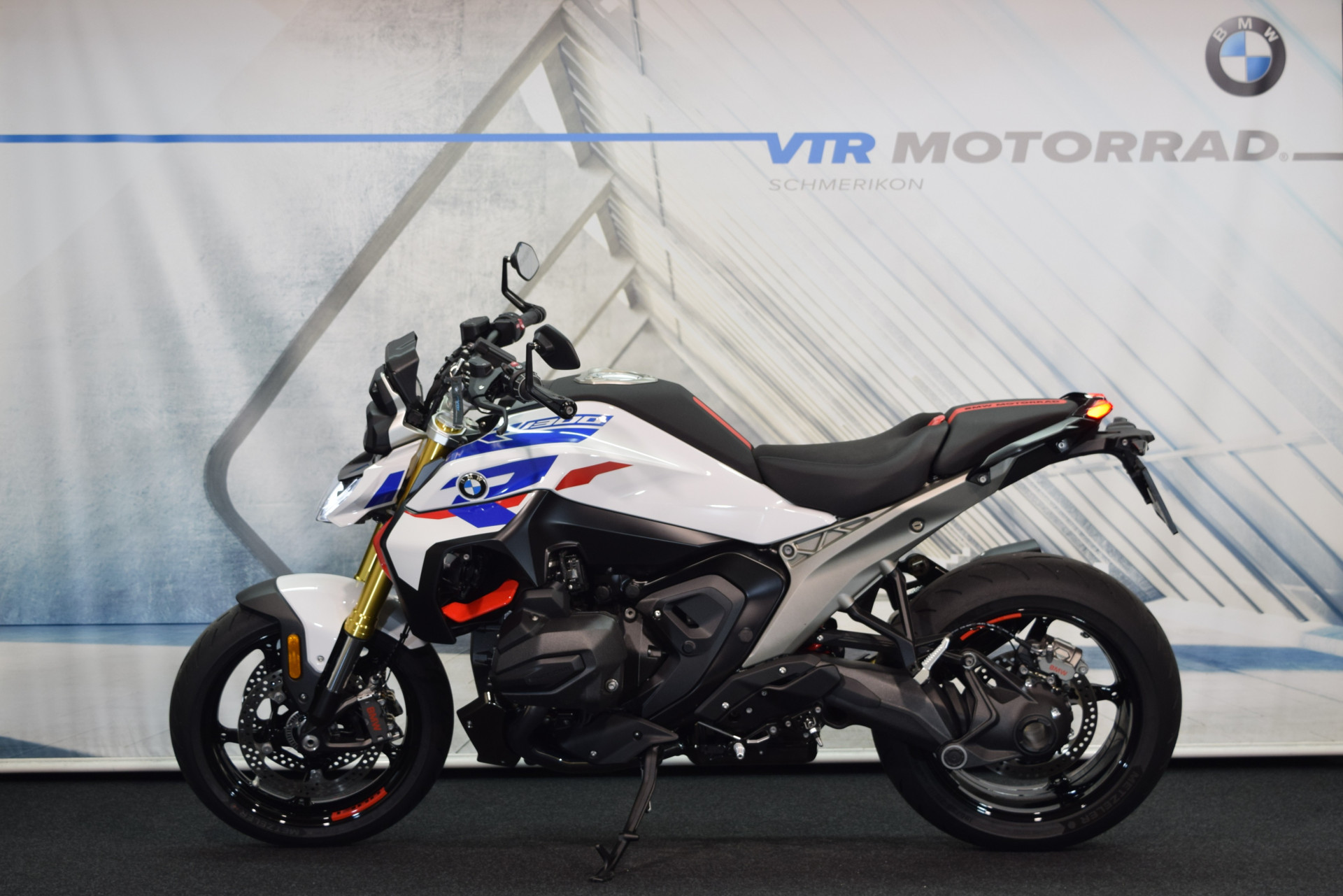 BMW R 1300 R Performance Gratis Service 3 Jahre / 30'000KM-image-4