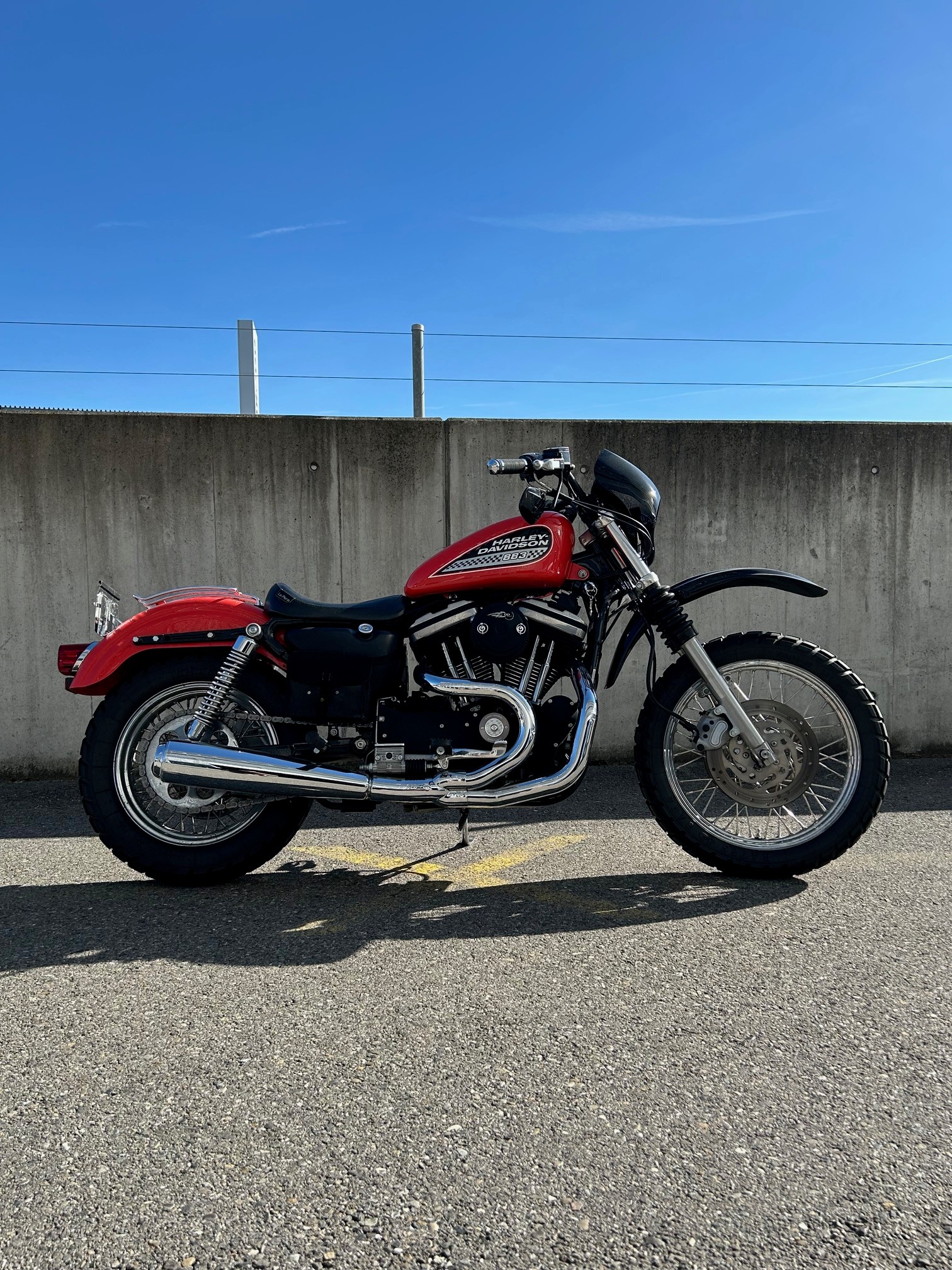 HARLEY-DAVIDSON XL 883 R-image-0
