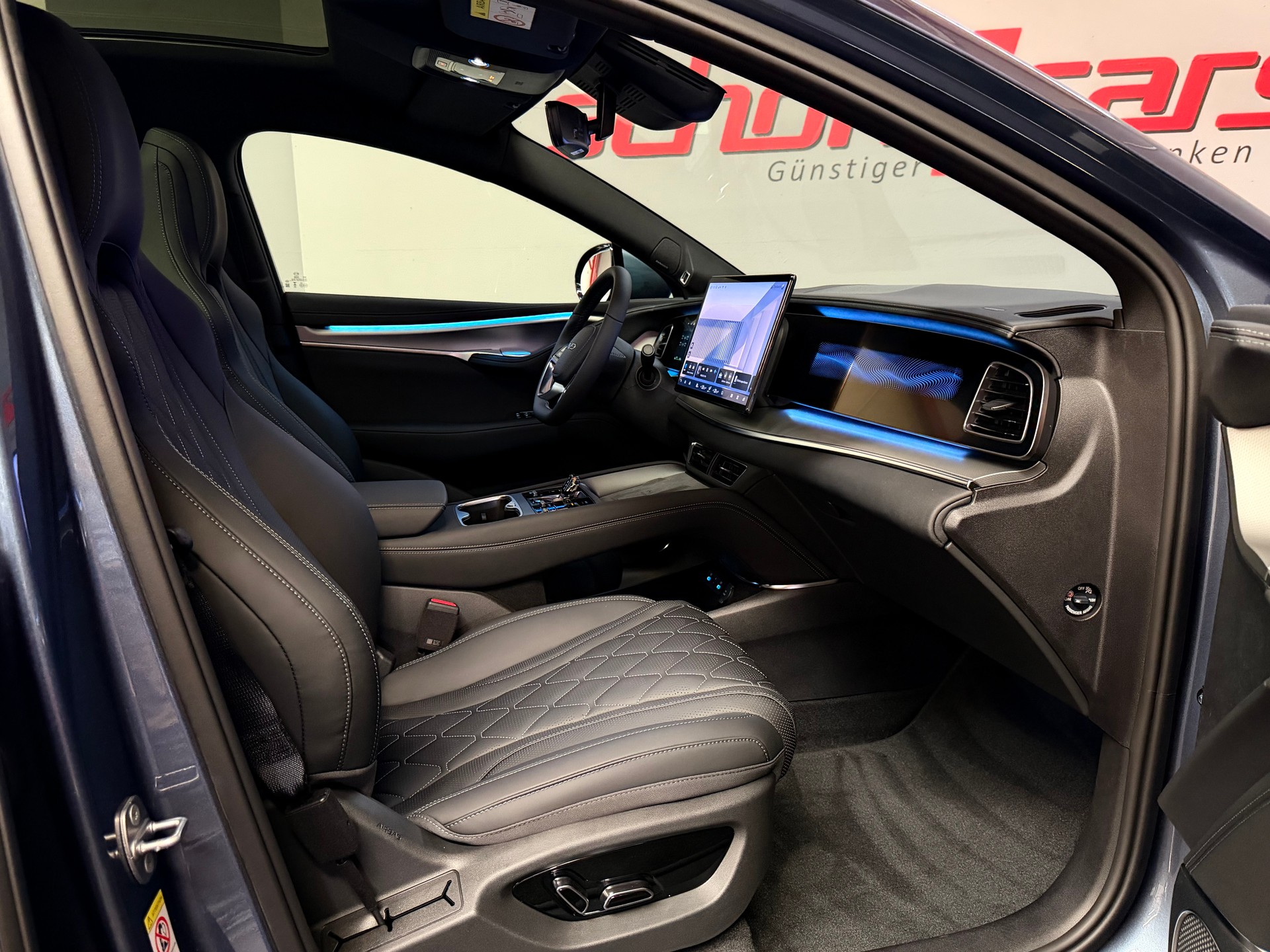 BYD Sealion 7 91,3 kWh Excellence AWD-image-18
