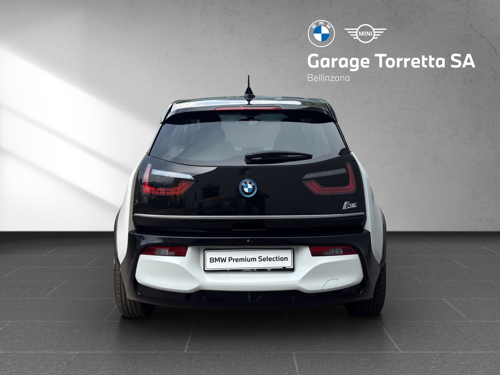 BMW i3s (120Ah)-showroom-element-3