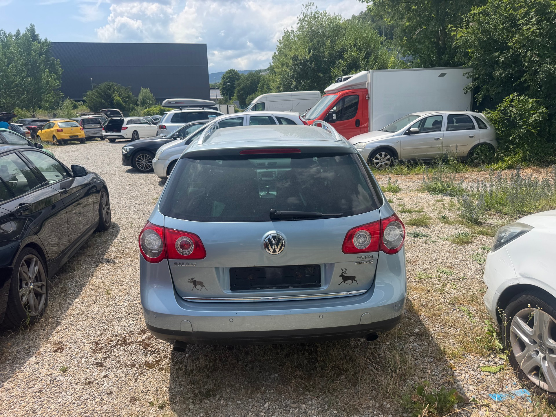 VW Passat Variant 3.2 V6 FSI Highline 4Motion-image-3