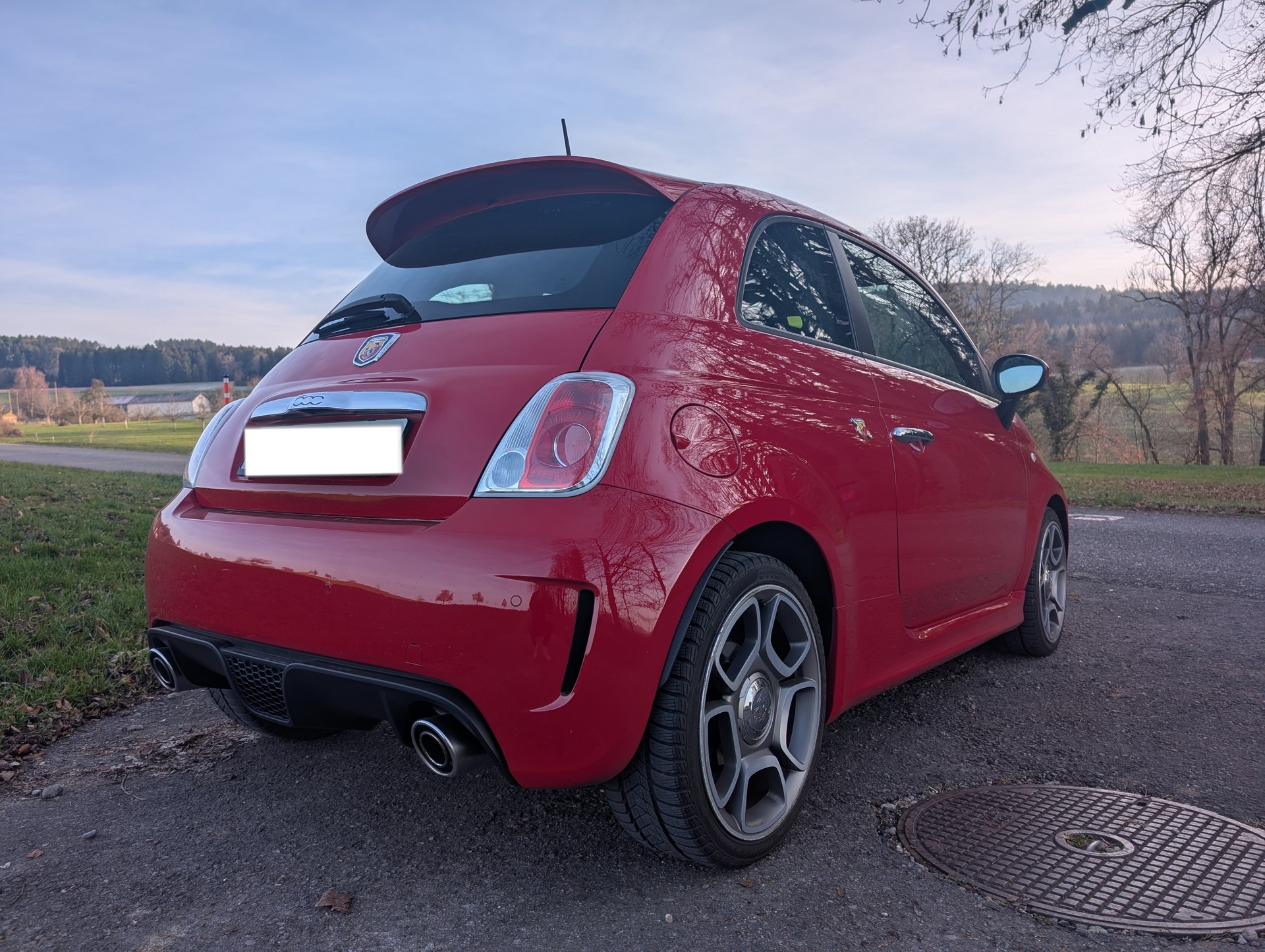 FIAT 500 Abarth-image-9