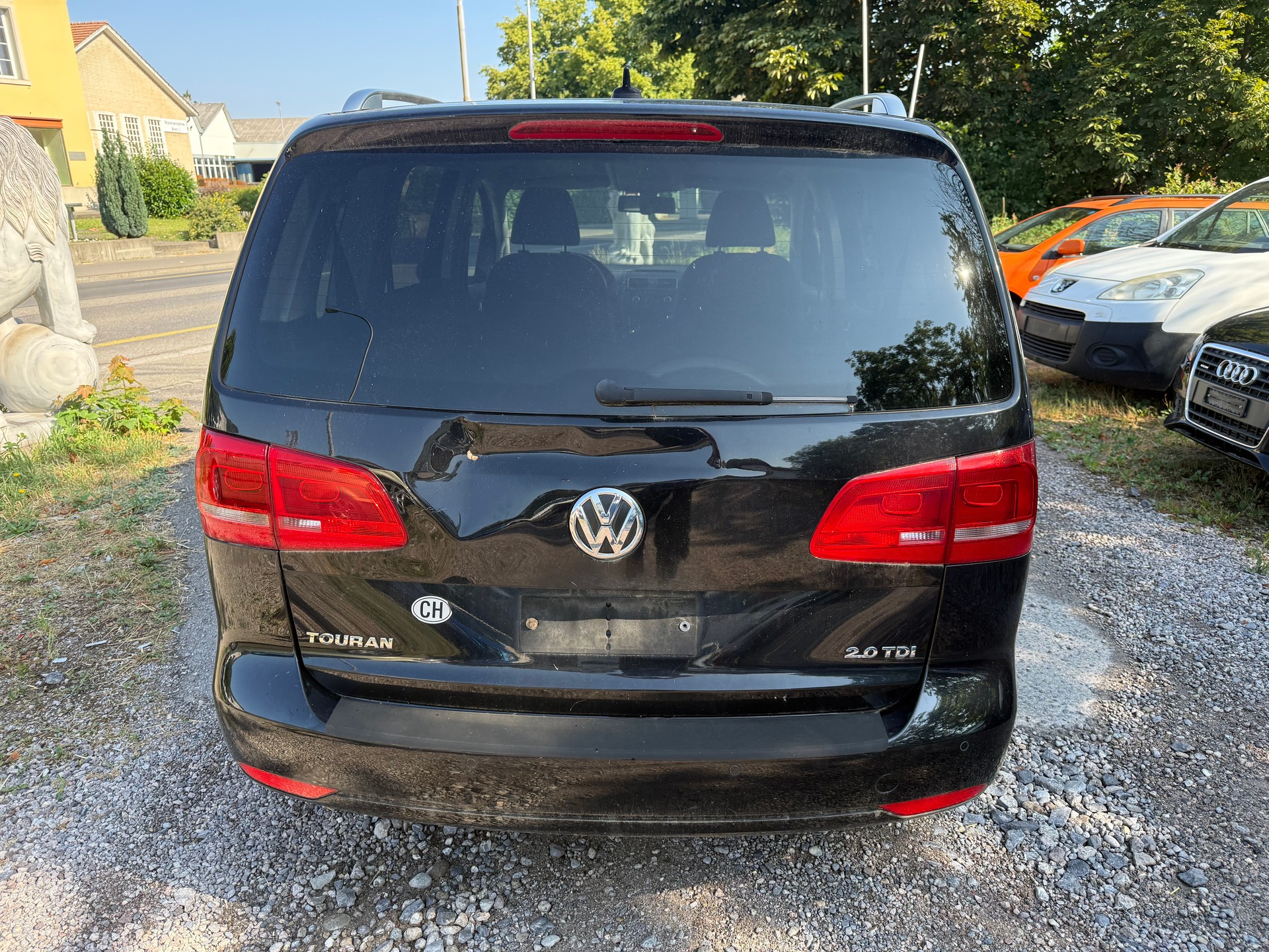 VW Touran 2.0 TDI Comfortline-image-4