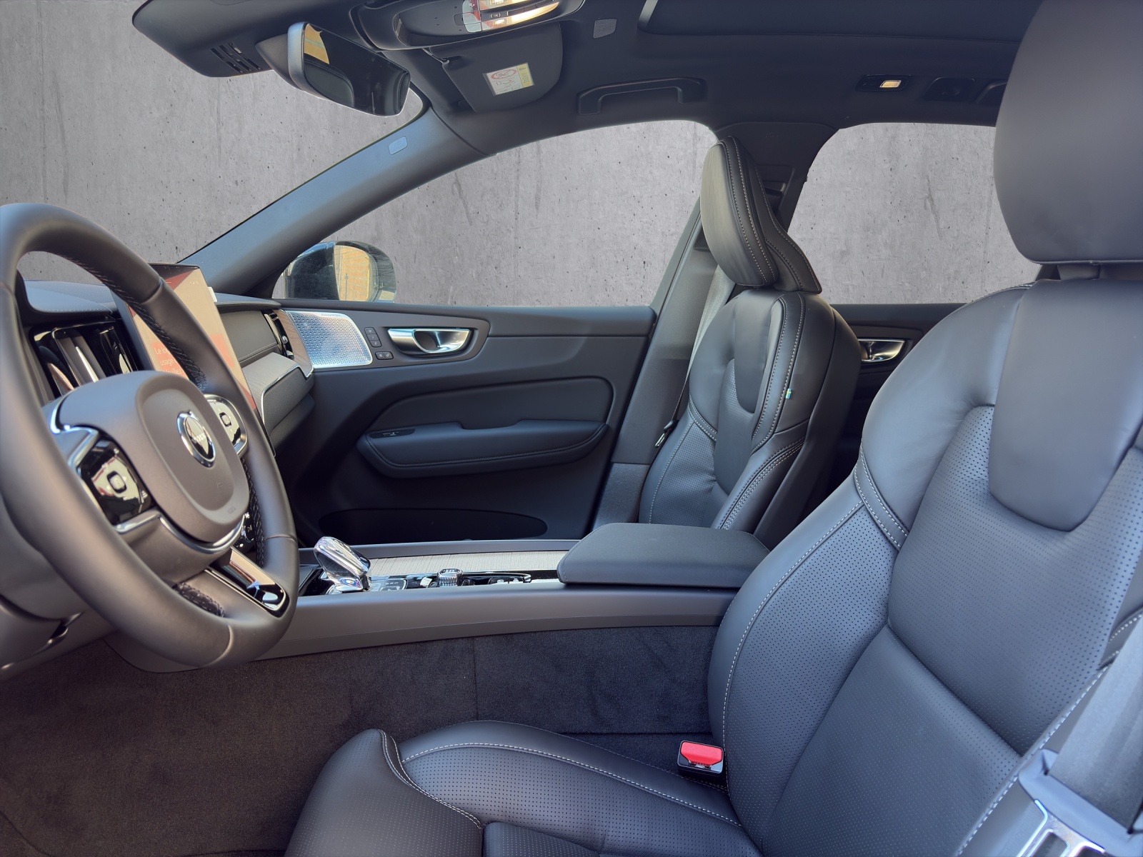 VOLVO XC60 T6 eAWD PluginHybrid Ultra Dark Geartronic-image-7