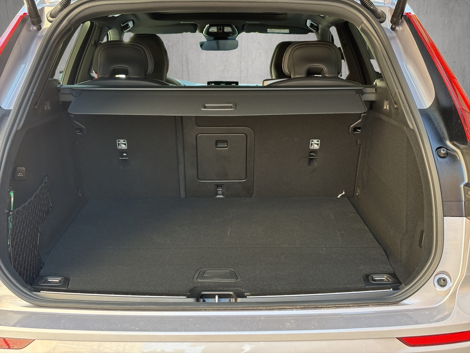 VOLVO XC60 T6 eAWD PluginHybrid Ultra Dark Geartronic-image-13