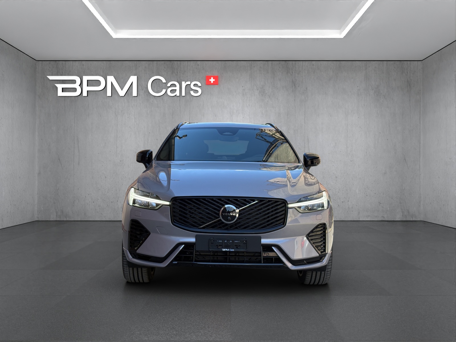 VOLVO XC60 T6 eAWD PluginHybrid Ultra Dark Geartronic-showroom-element-1
