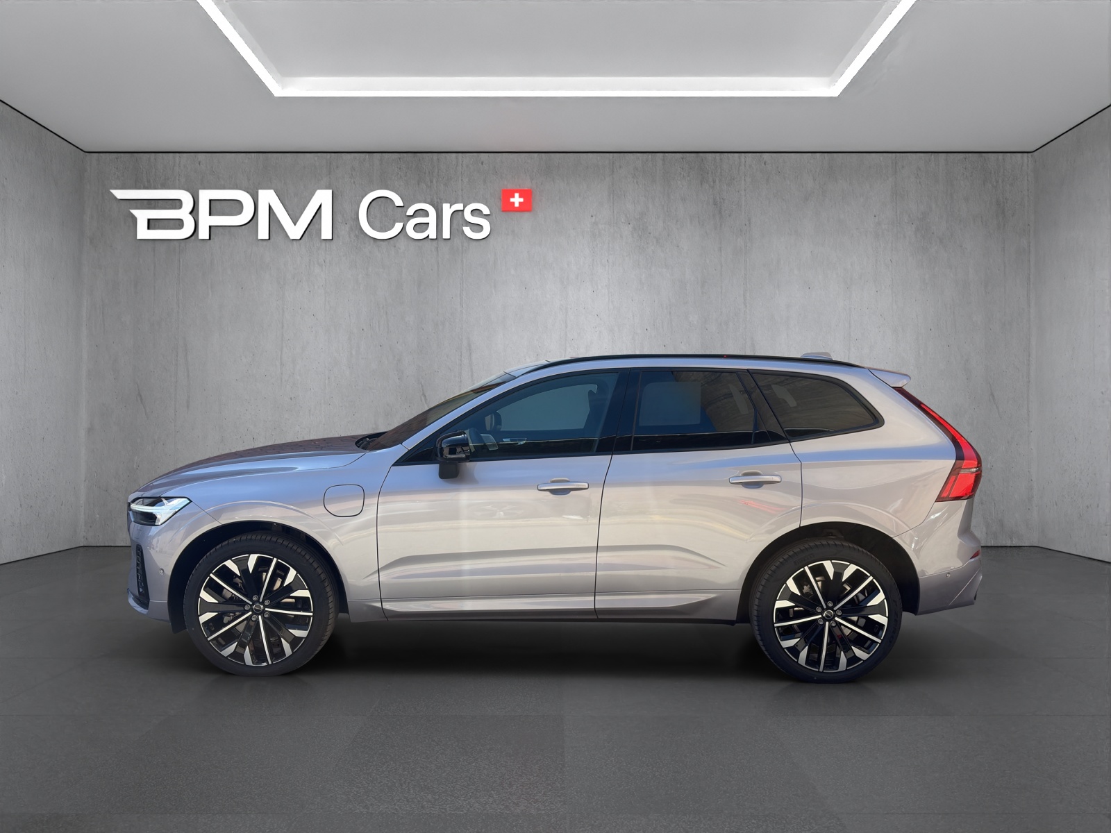 VOLVO XC60 T6 eAWD PluginHybrid Ultra Dark Geartronic-image-17