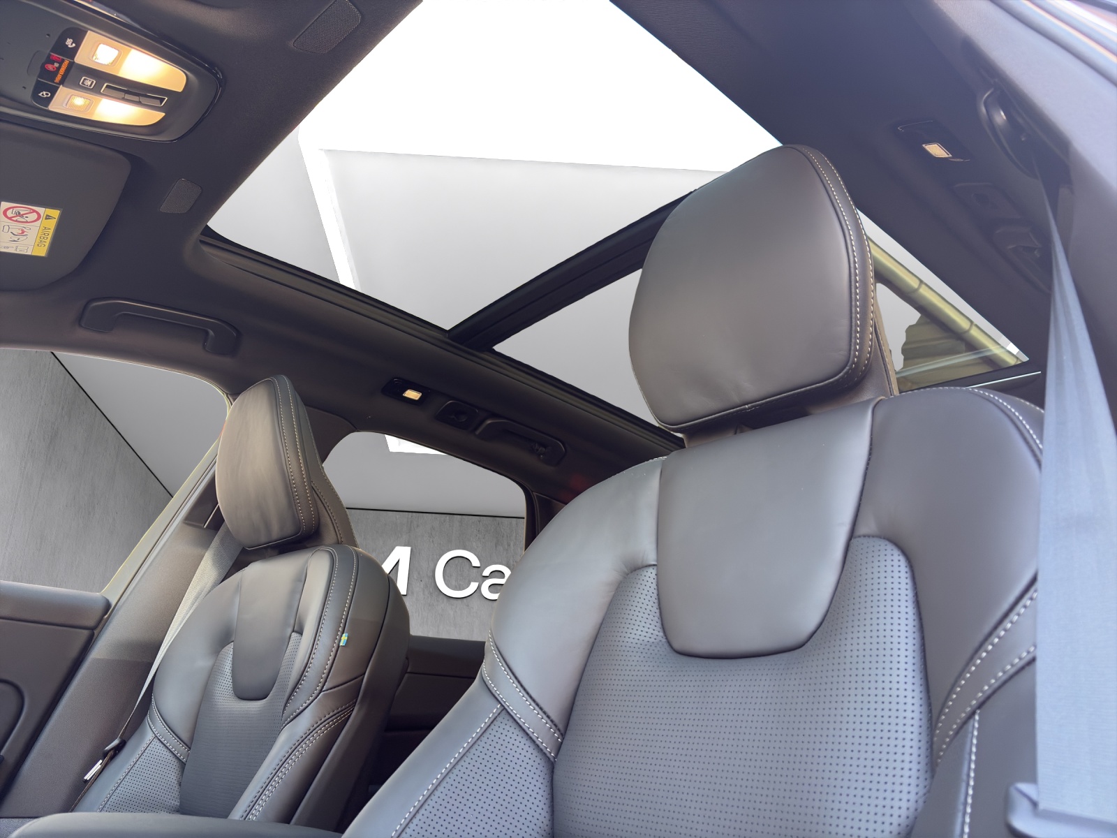 VOLVO XC60 T6 eAWD PluginHybrid Ultra Dark Geartronic-image-14