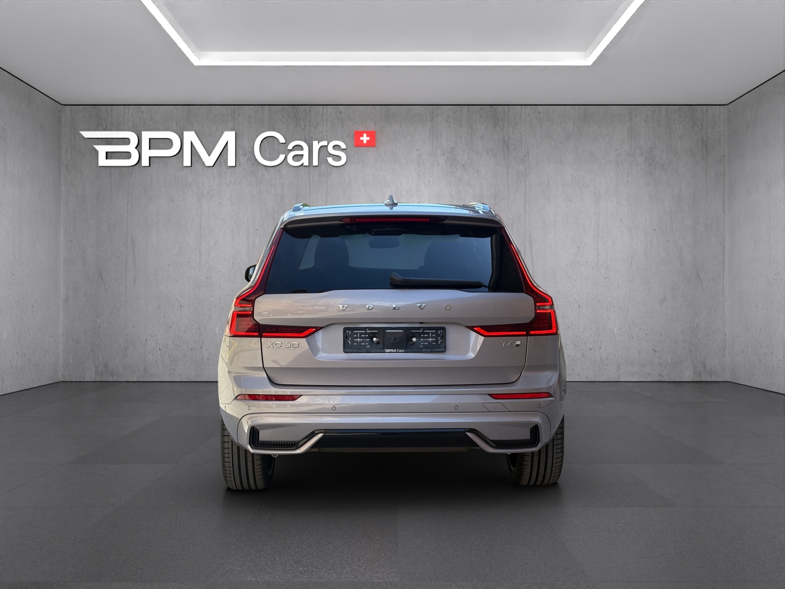 VOLVO XC60 T6 eAWD PluginHybrid Ultra Dark Geartronic-image-4