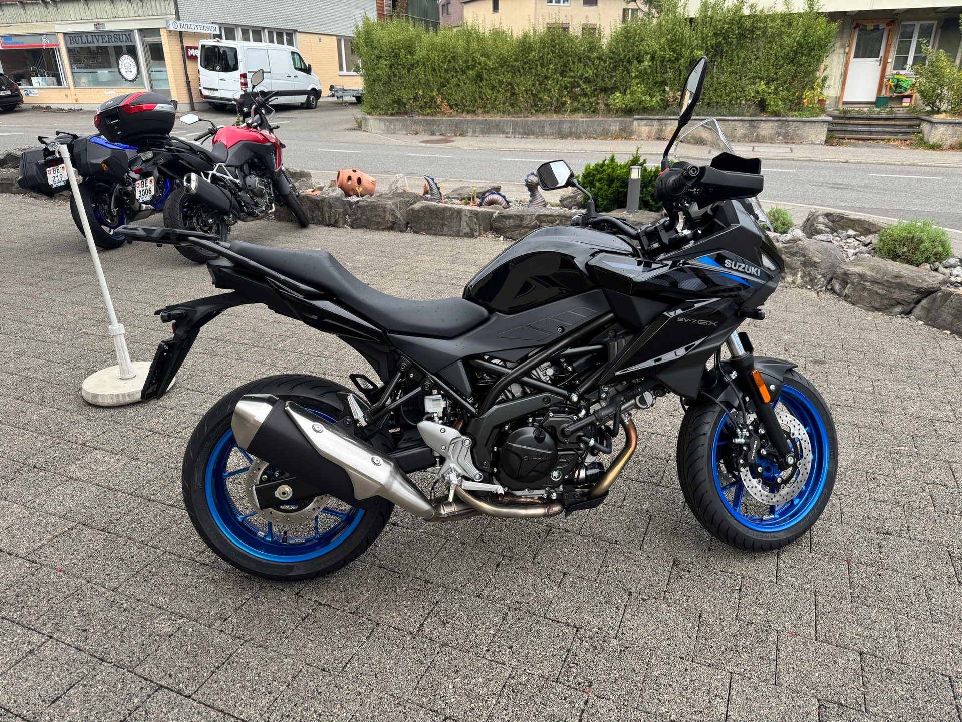 SUZUKI SV 7GX-image-2
