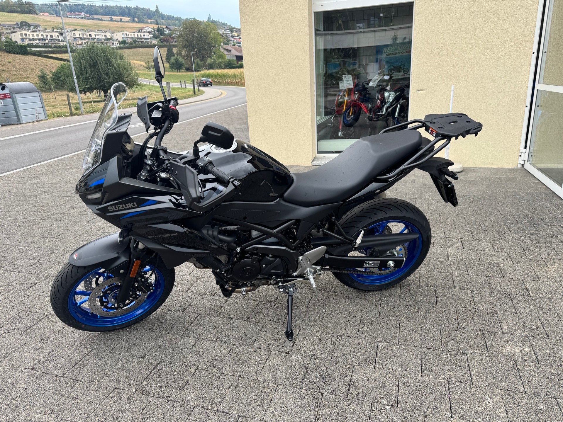 SUZUKI SV 7GX-image-0
