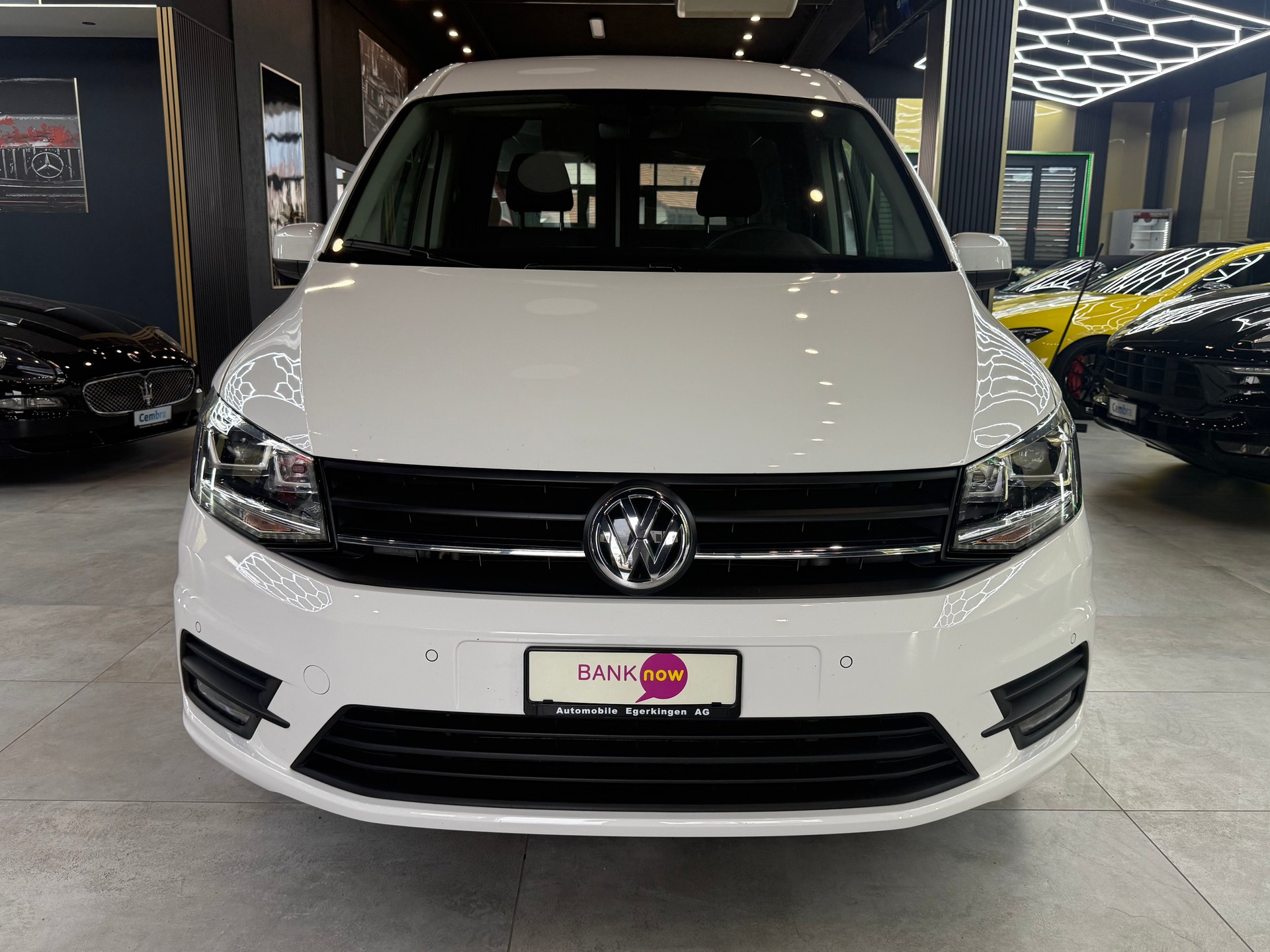 VW Caddy Maxi 2.0TDI BlueMotion Technology DSG-showroom-element-1