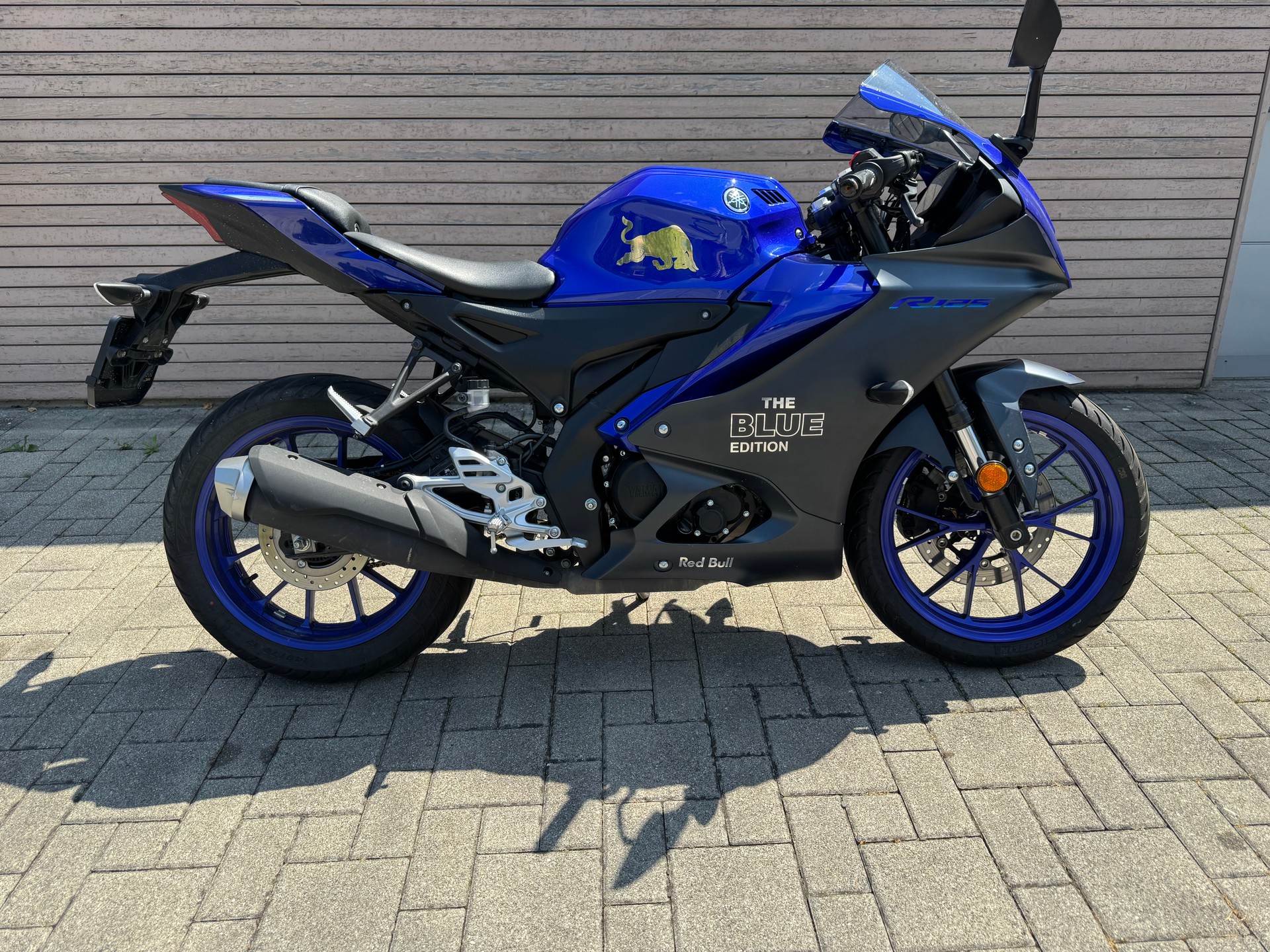YAMAHA YZF-R 125 ABS-image-0