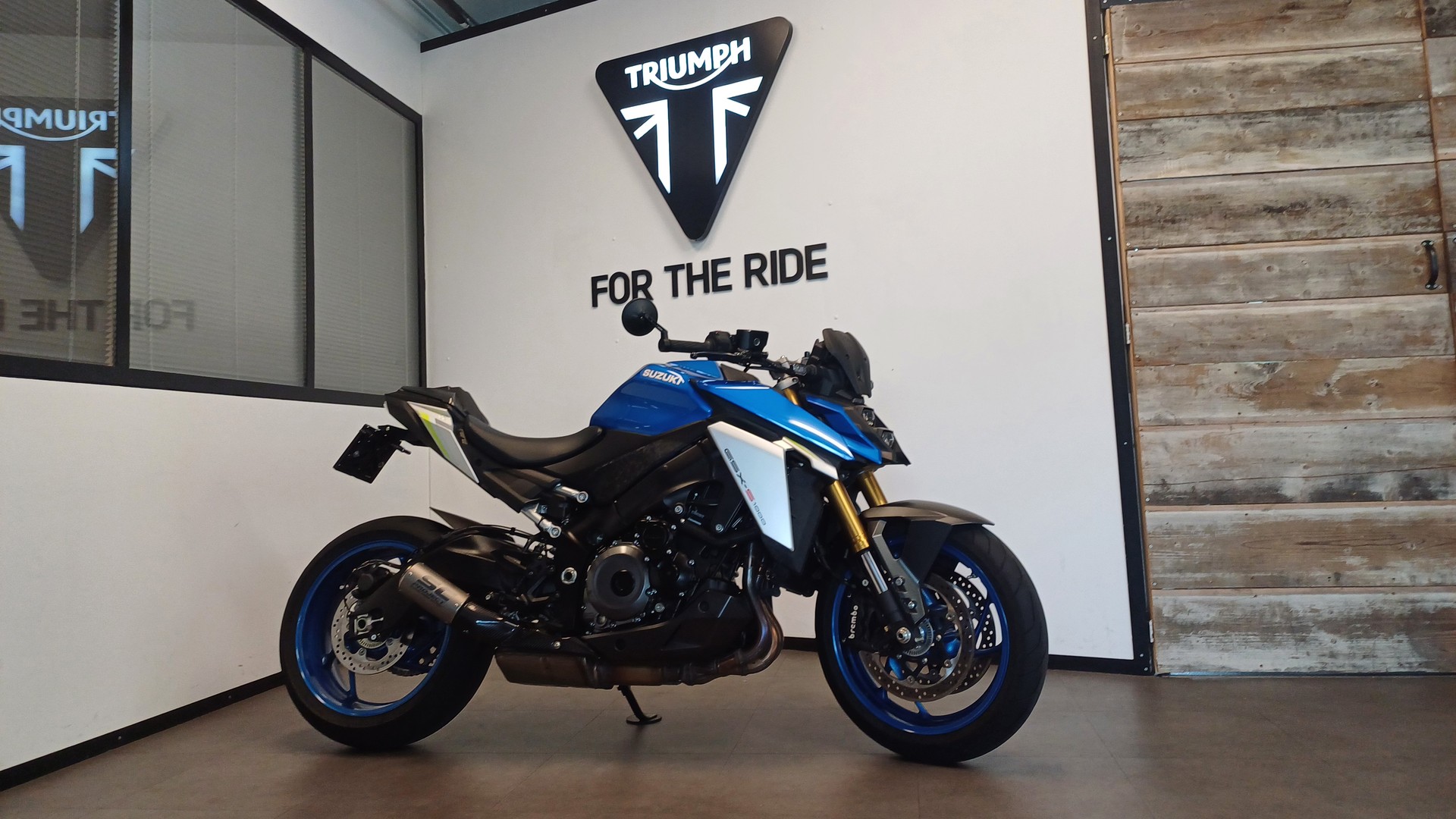 SUZUKI GSX-S 1000-image-1