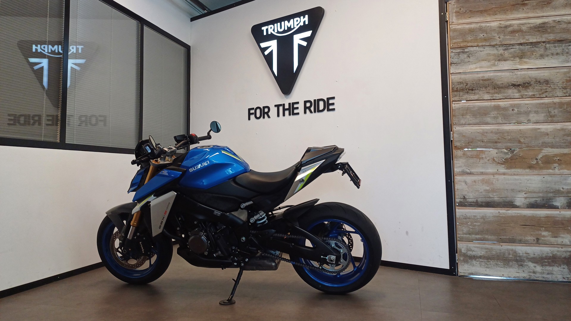 SUZUKI GSX-S 1000-image-2