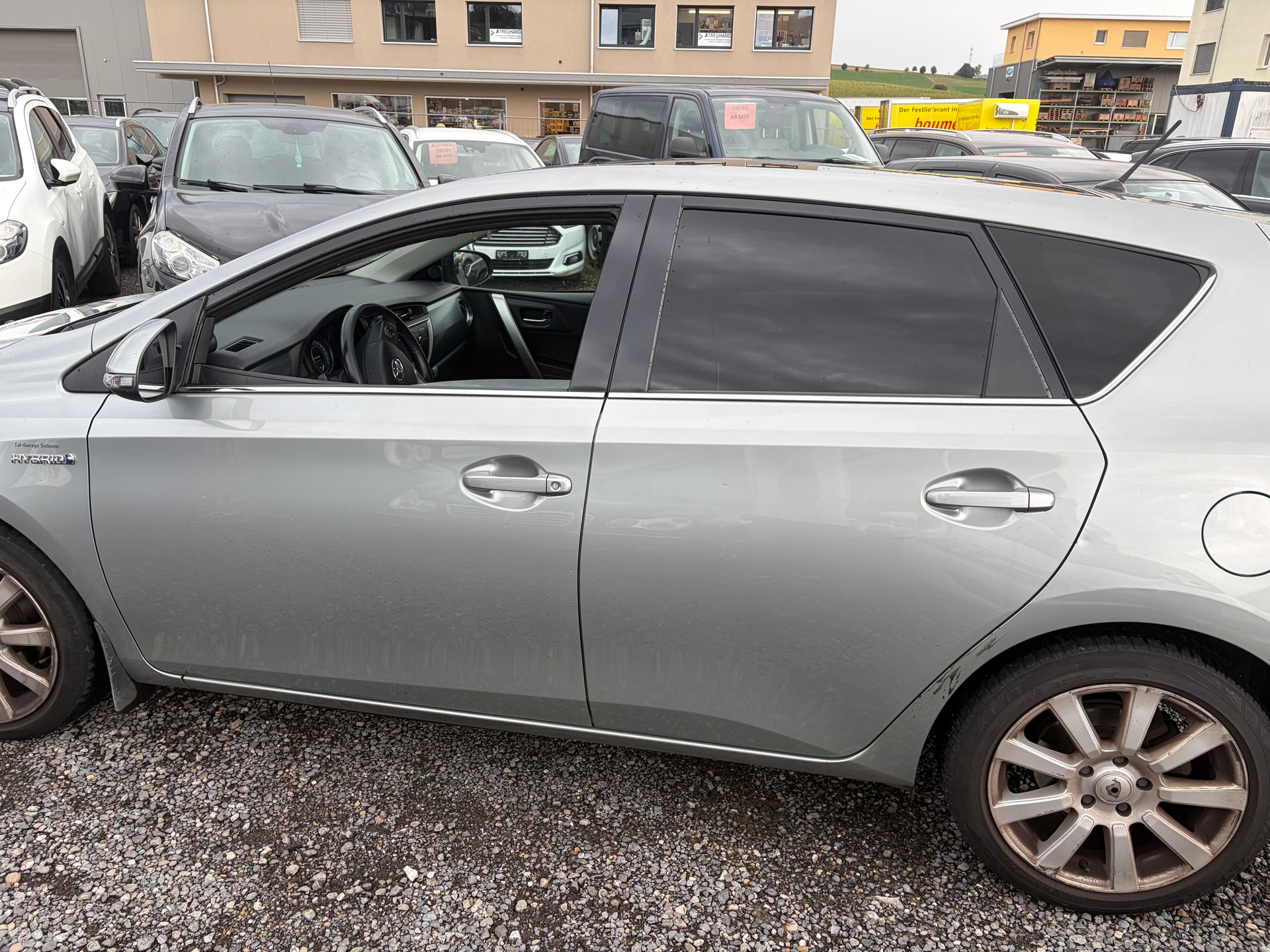 TOYOTA Auris 1.8 16V HSD Linea Sol-image-8