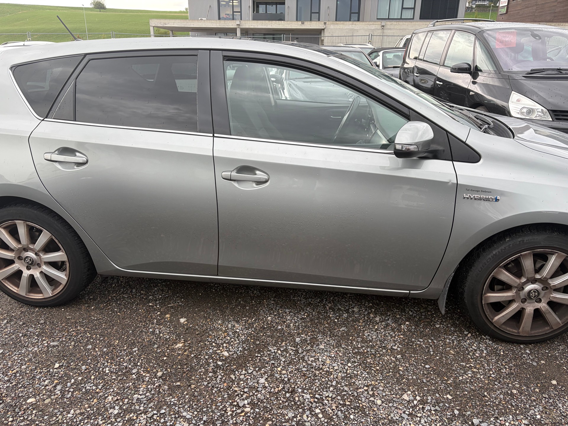 TOYOTA Auris 1.8 16V HSD Linea Sol-image-6