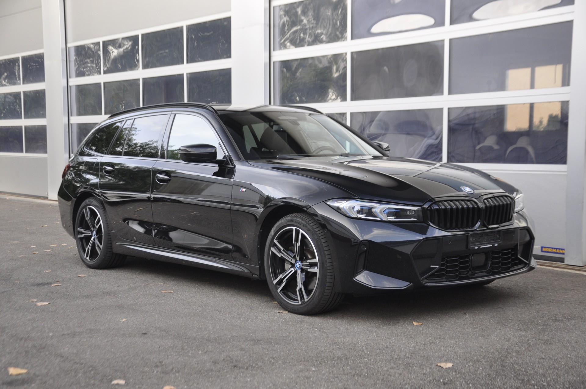 BMW 320e xDrive Touring Steptronic M Sport Pro