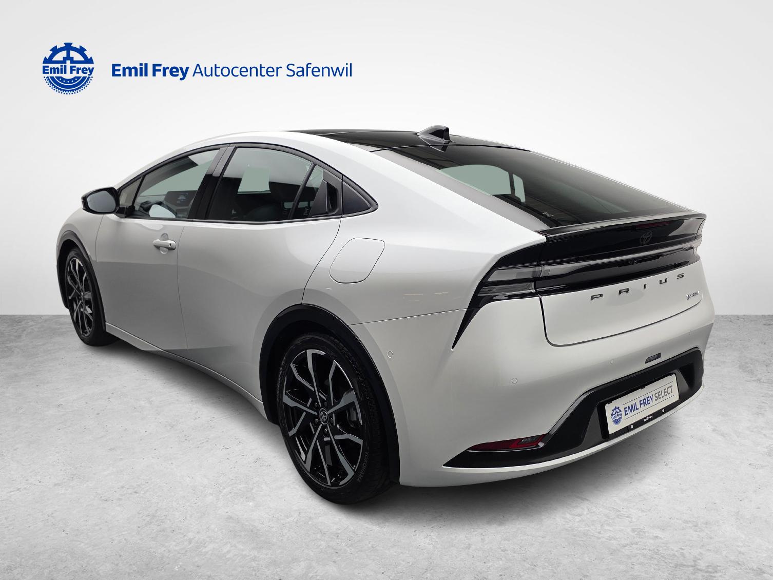 TOYOTA Prius 2.0 Plug-In-Hybrid Premium-showroom-element-2