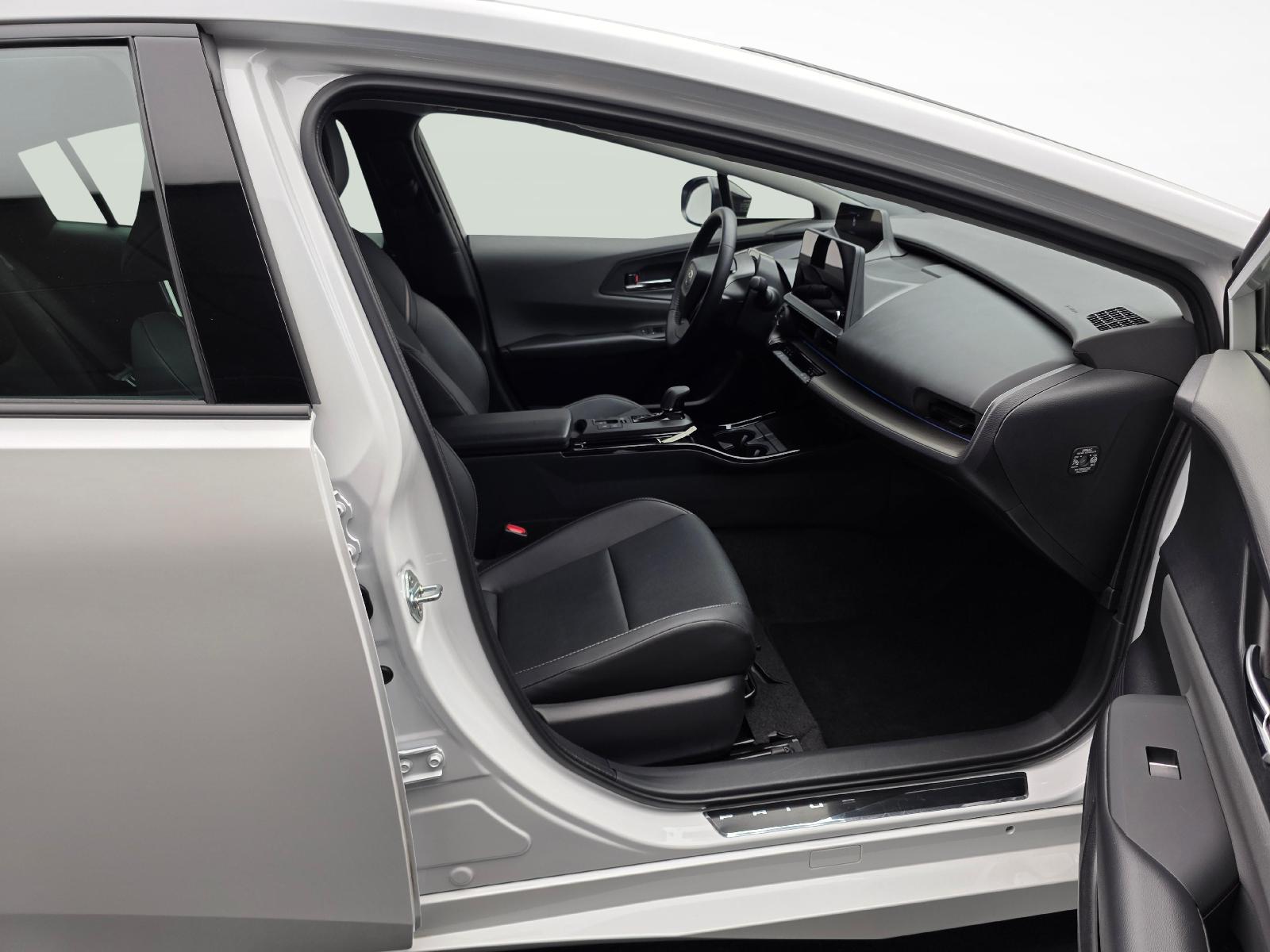 TOYOTA Prius 2.0 Plug-In-Hybrid Premium-image-9