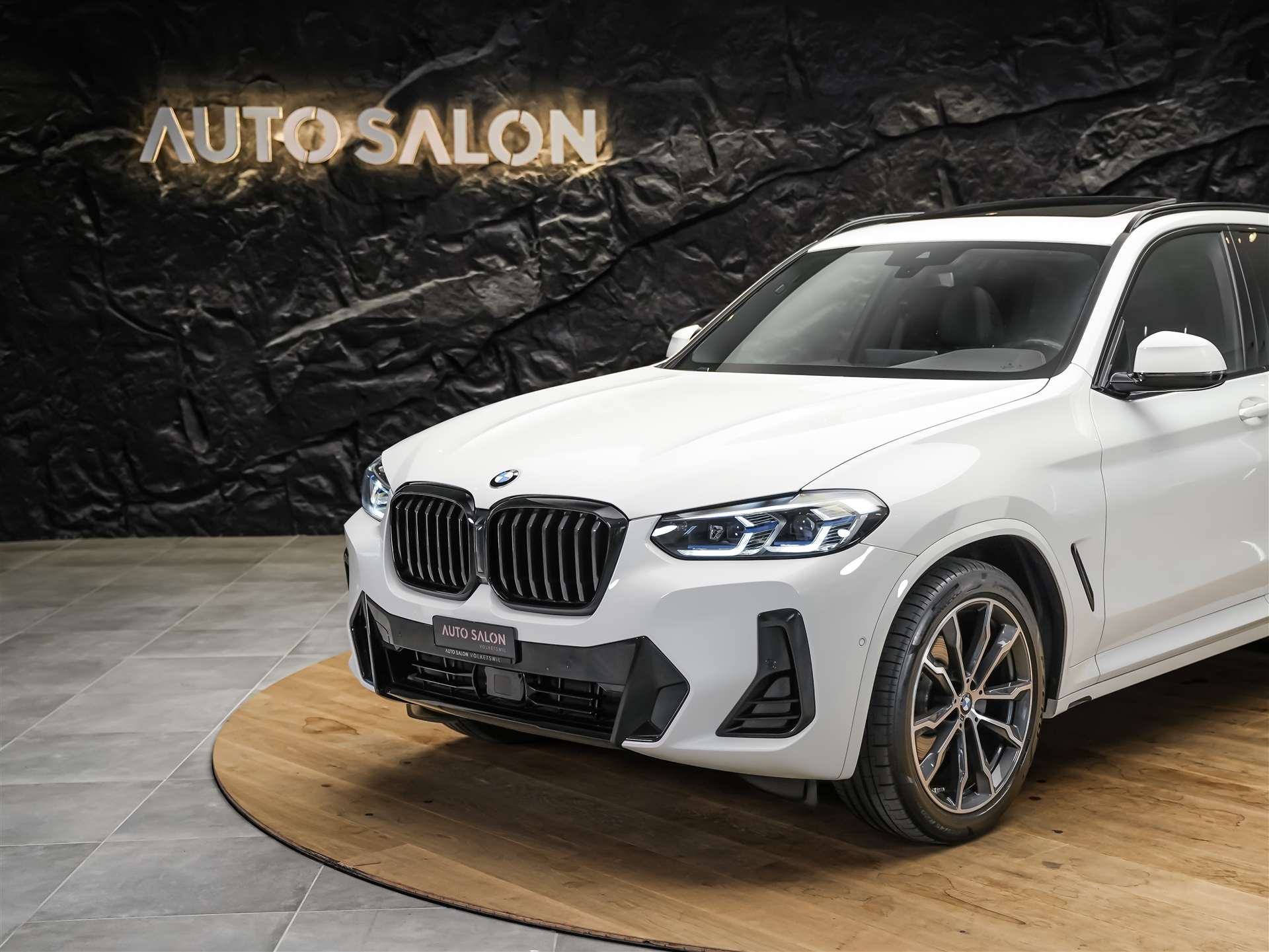 BMW X3 xDrive 20i M Sport *Panorama*BMW Laser*Lenkradheizung*AHK*-image-17
