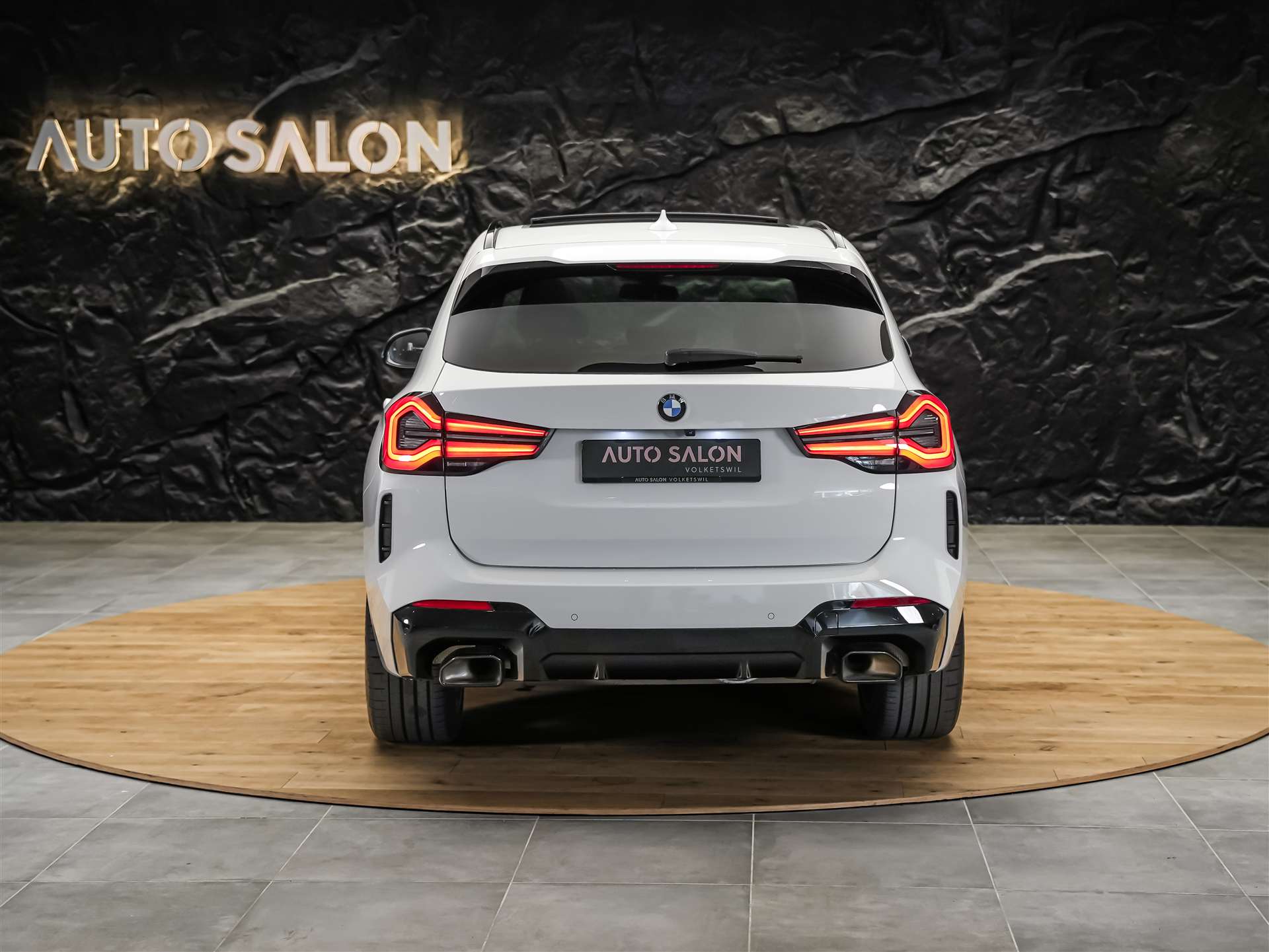 BMW X3 xDrive 20i M Sport *Panorama*BMW Laser*Lenkradheizung*AHK*-image-4