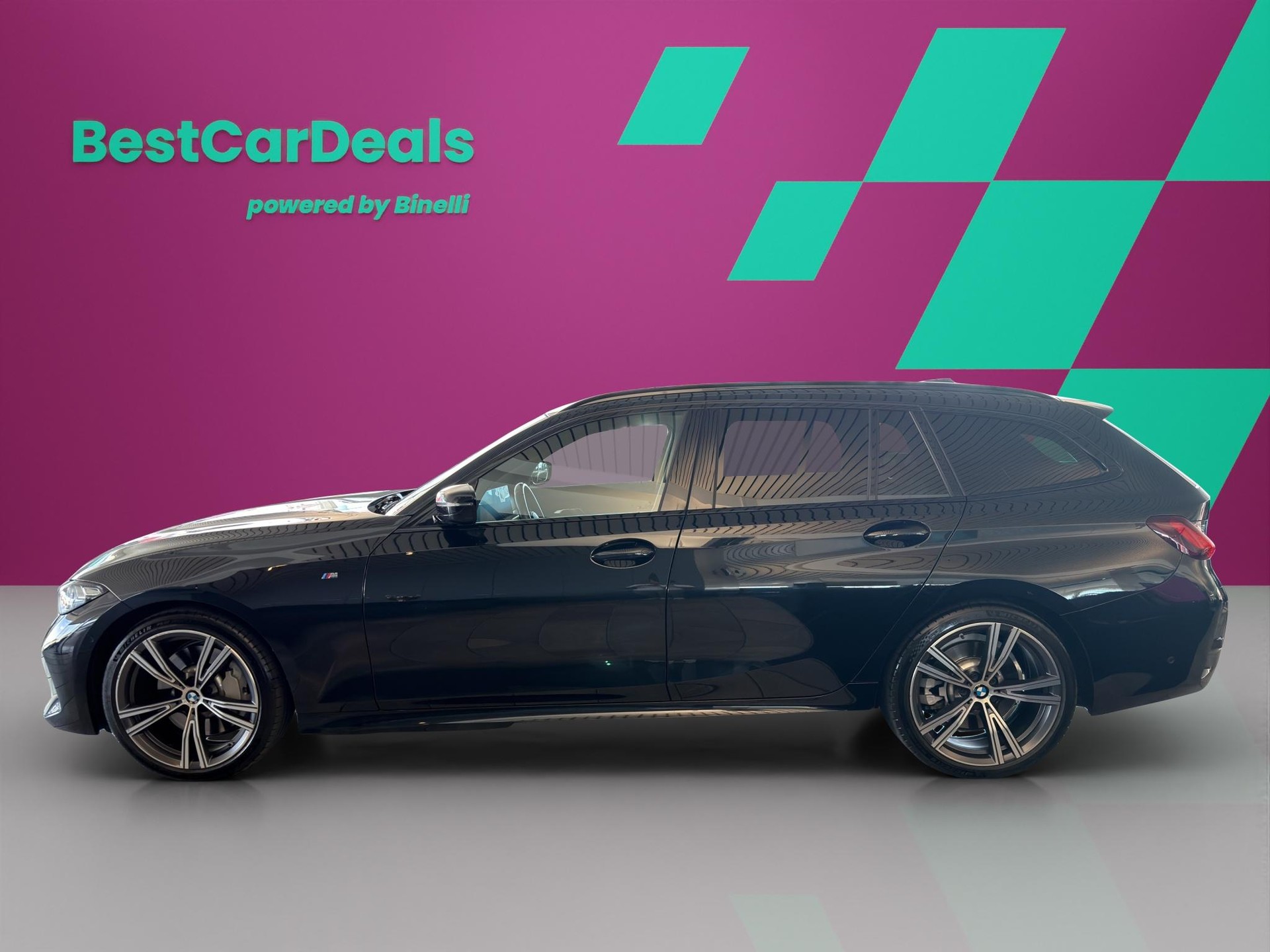 BMW 330i xDrive Touring MSport *CH-Fahrzeug**AHK**Driving Assistant Professional**BMW Neuwagenschluss Garantie**Panorama-Glasdach*-image-5