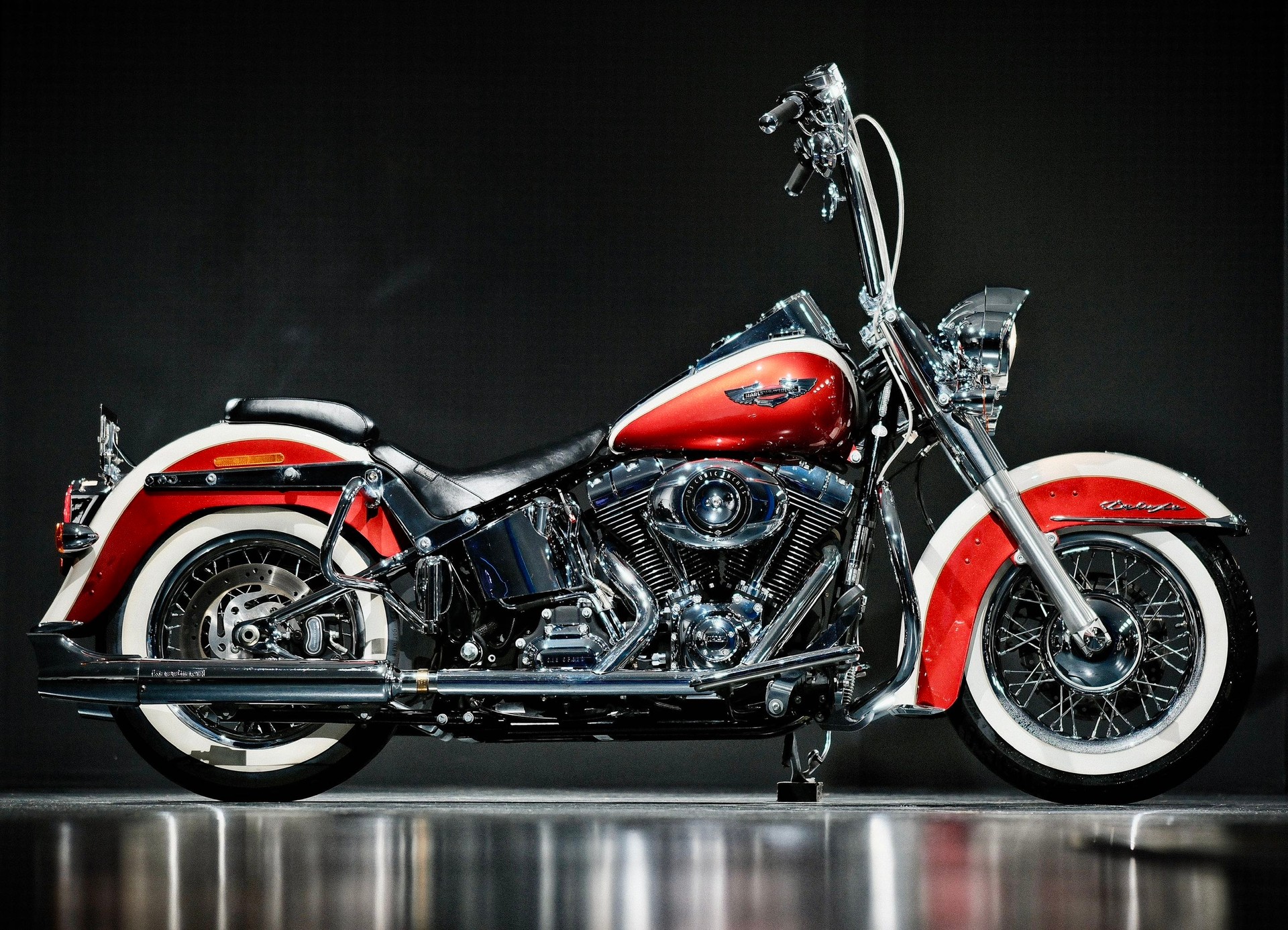 HARLEY-DAVIDSON FLSTN Softail Deluxe ABS-image-0