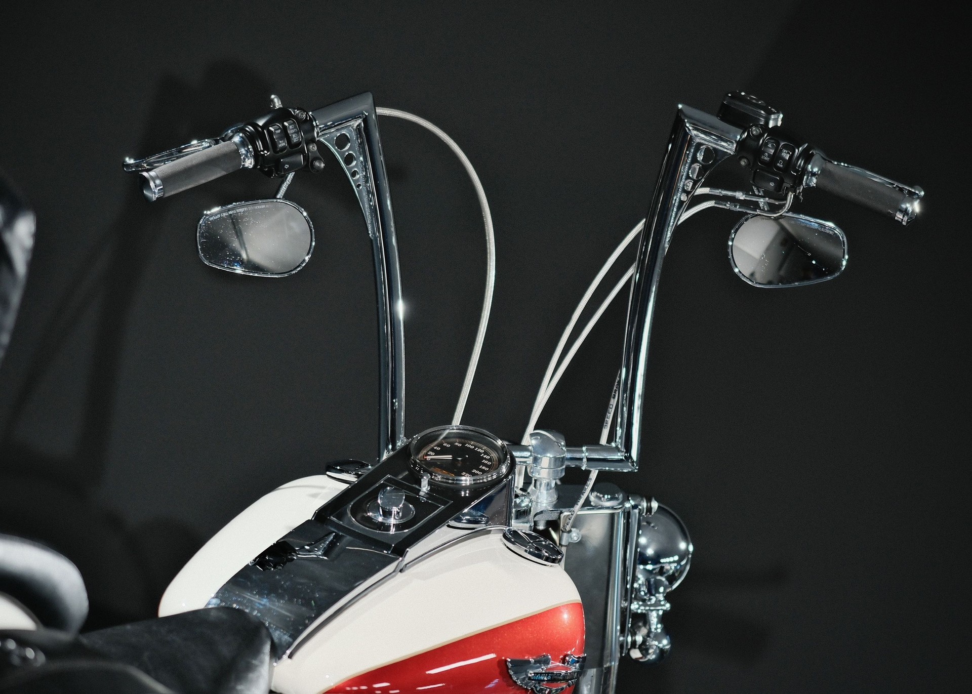 HARLEY-DAVIDSON FLSTN Softail Deluxe ABS-image-8