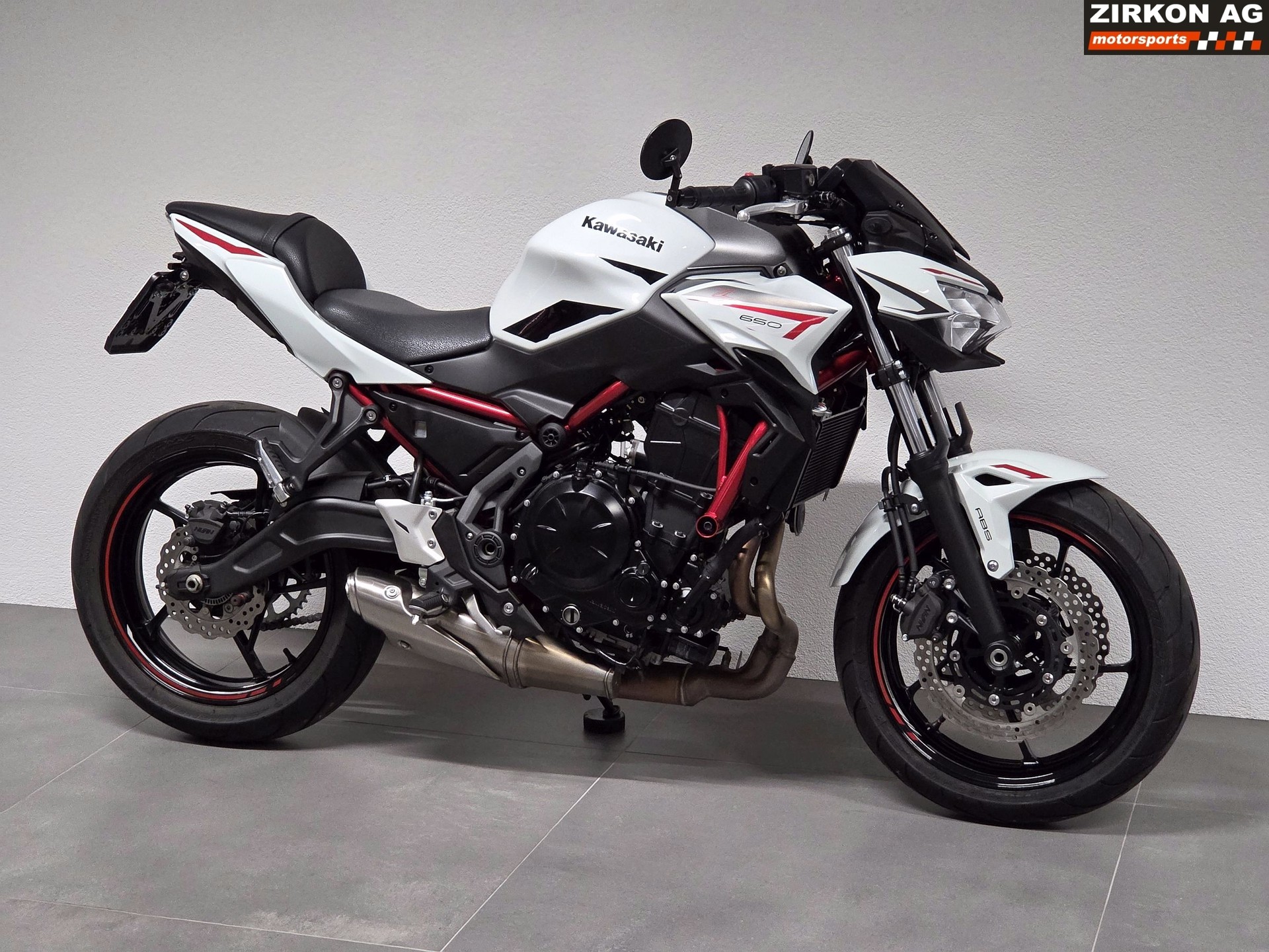 KAWASAKI Z 650 (35/50kW)-image-1
