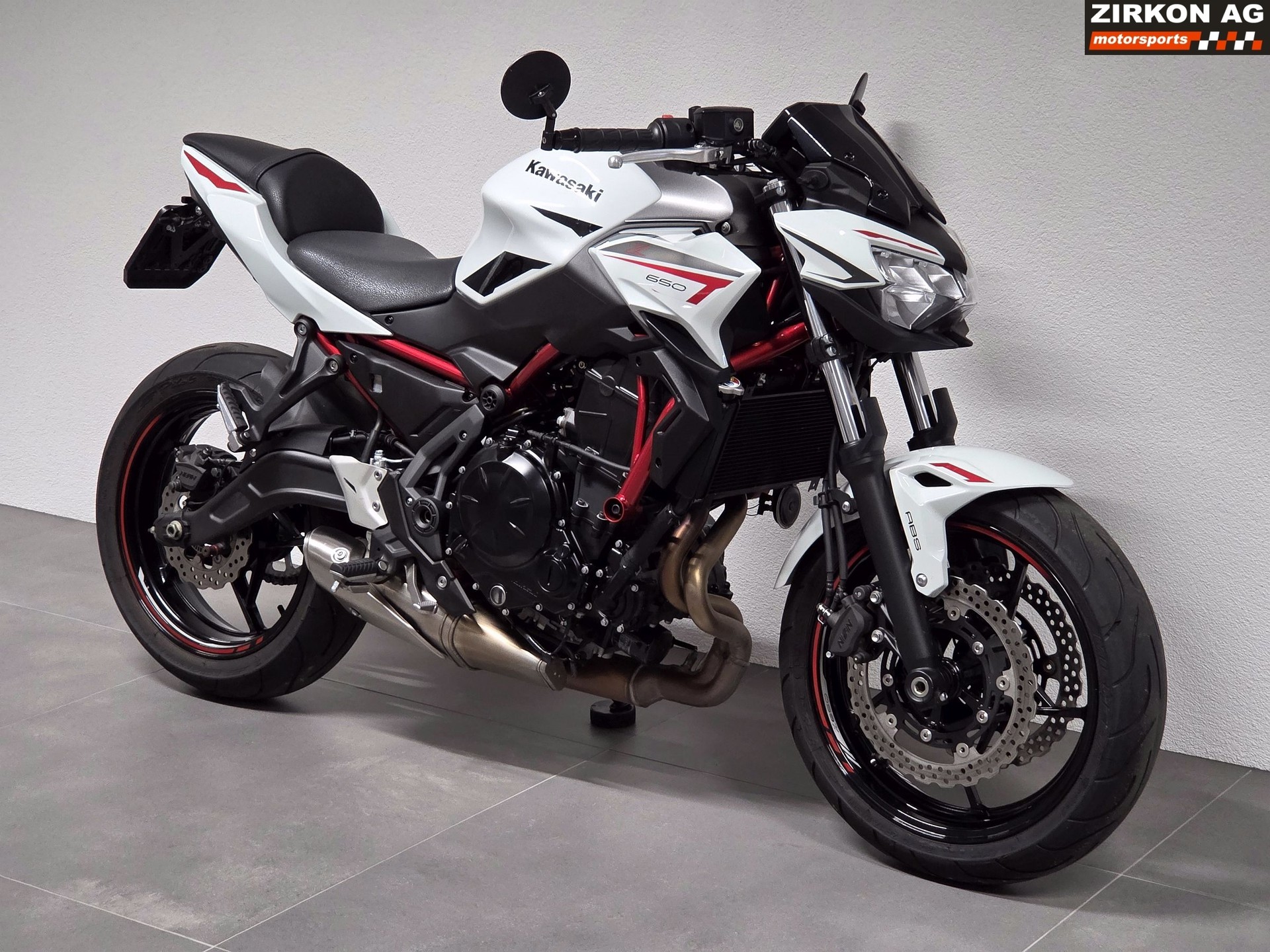 KAWASAKI Z 650 (35/50kW)-image-2