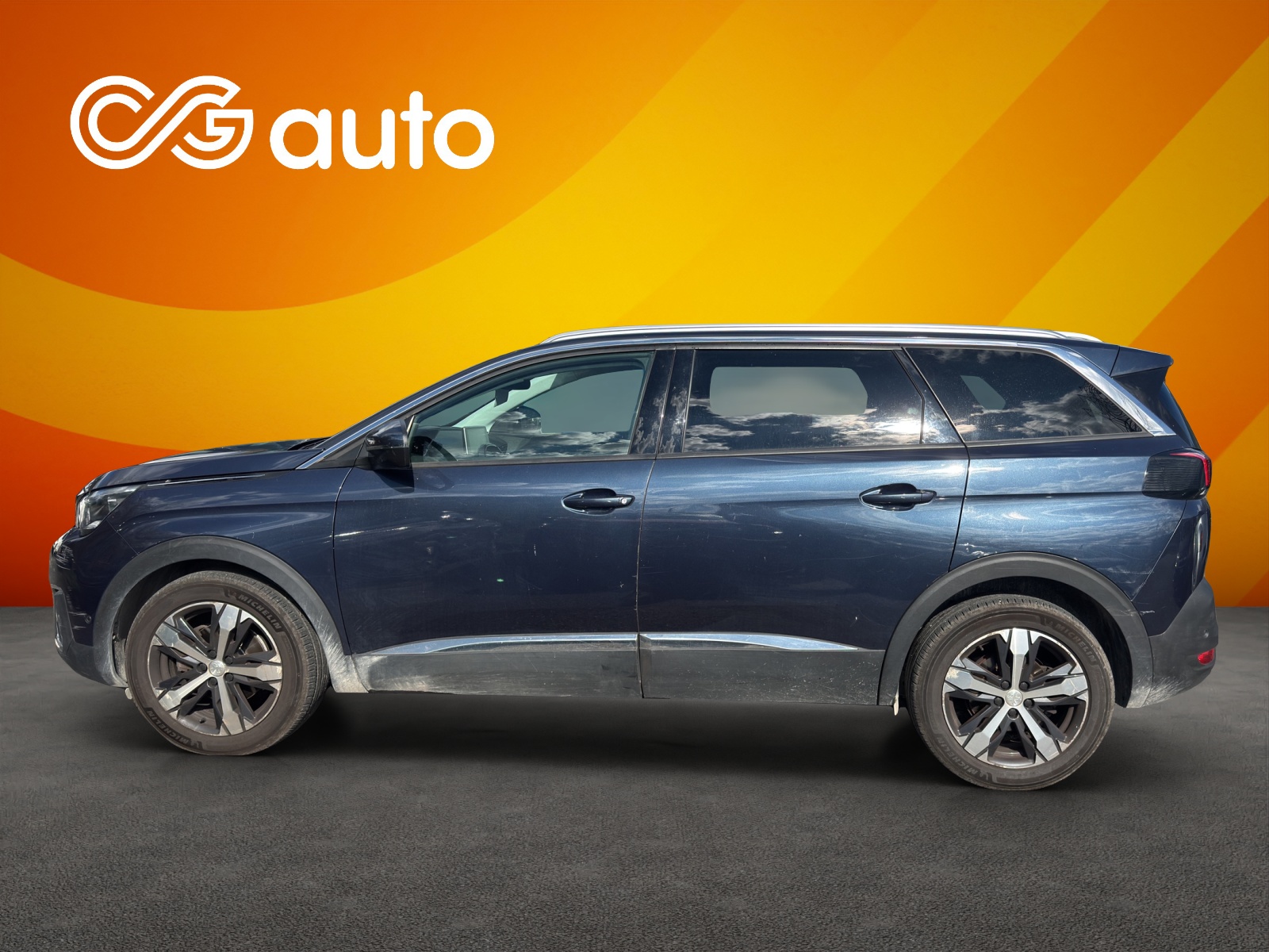 PEUGEOT 5008 1.6 Pure Tech Allure EAT8 "CARROSSERIE"-showroom-element-3