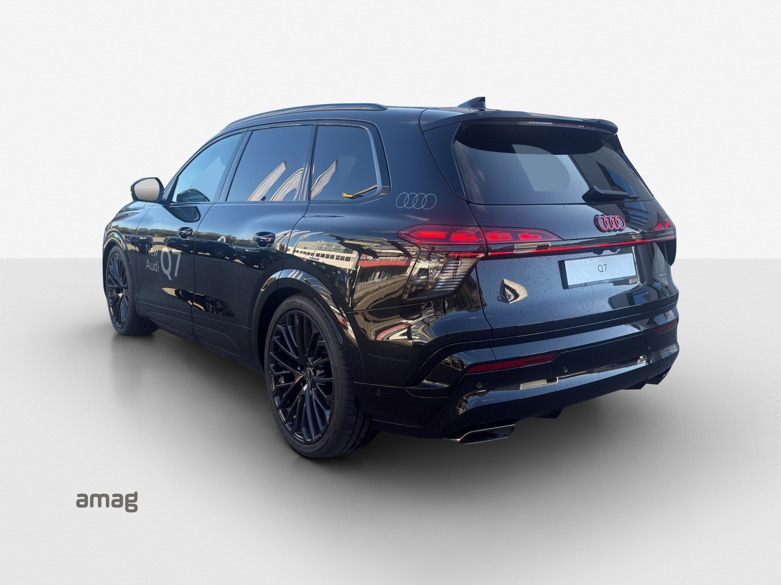 AUDI Q7 SUV TDI quattro 220 kW-showroom-element-2
