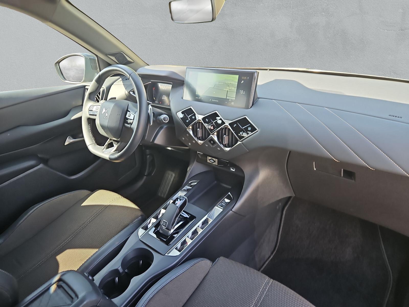 DS AUTOMOBILES 3 Crossback 1.2 PureTech 130 Club (CH) ** Action Leasing à 2.88% Jusqu'au 30.09.2026 **-image-14