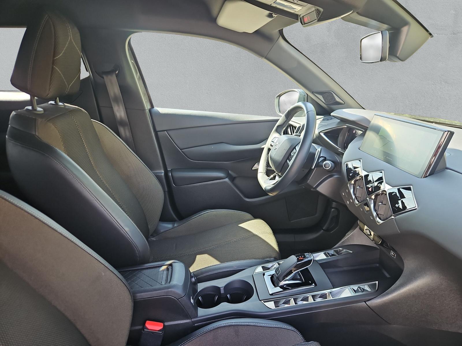 DS AUTOMOBILES 3 Crossback 1.2 PureTech 130 Club (CH) ** Action Leasing à 2.88% Jusqu'au 30.09.2026 **-image-13