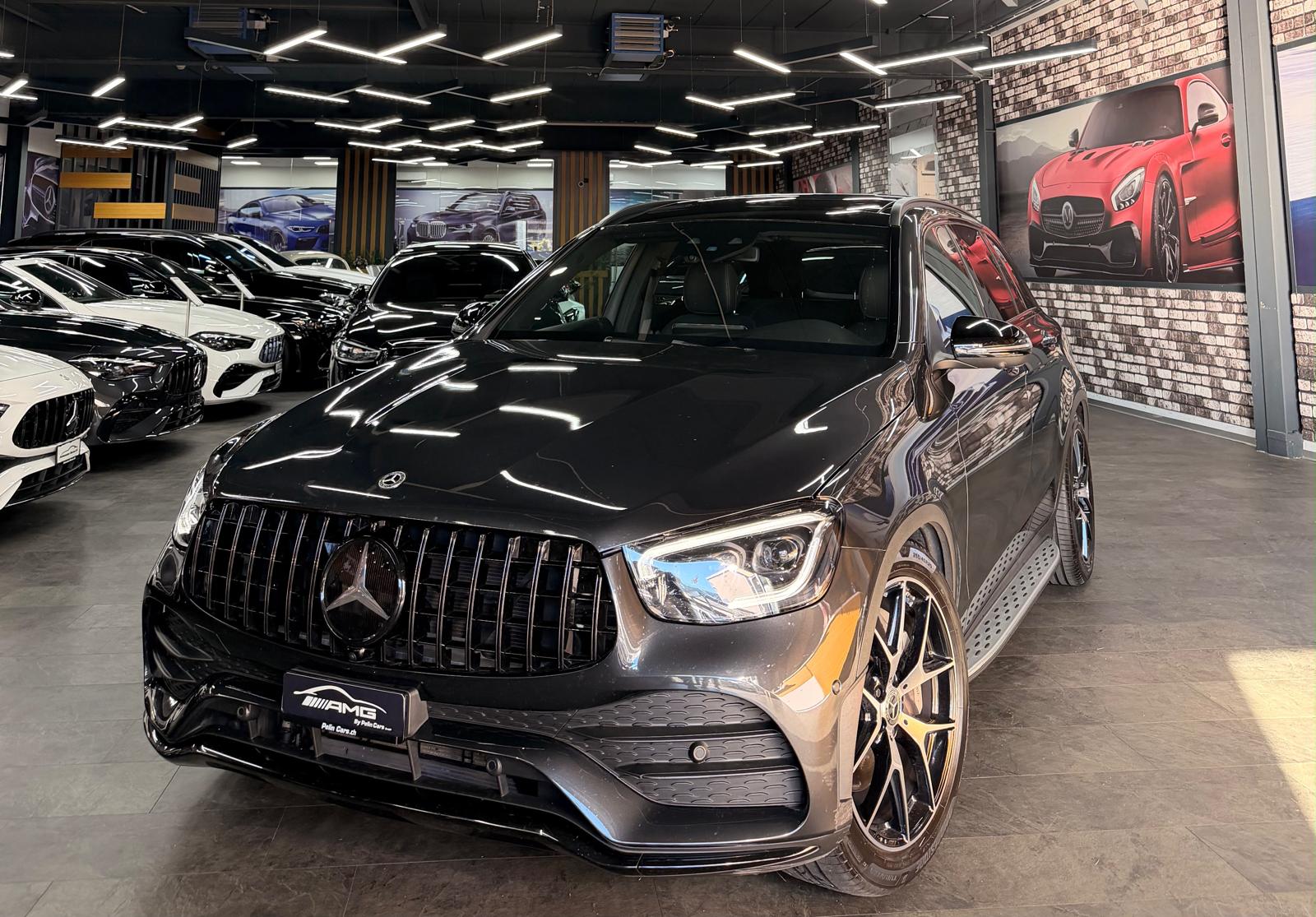 MERCEDES-BENZ GLC 300 AMG (GLC63 AMG Bodykit) Limited Dark Grey Performance 4Matic 9G-Tronic 2Jahre Garantie-showroom-element-1